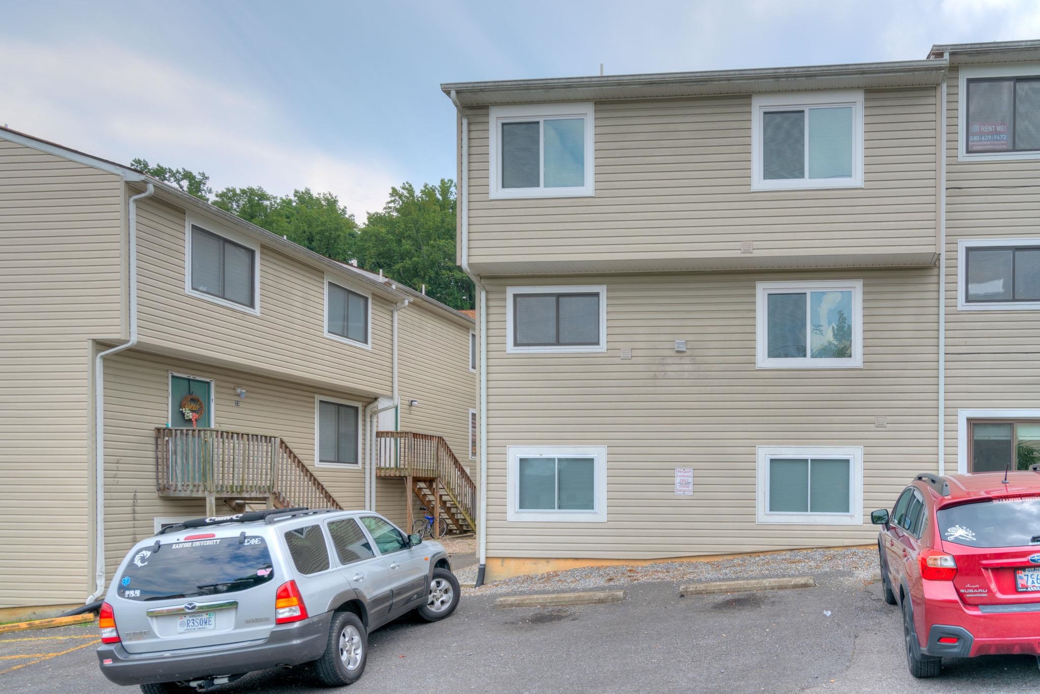 524 Calhoun Street Radford VA 24141