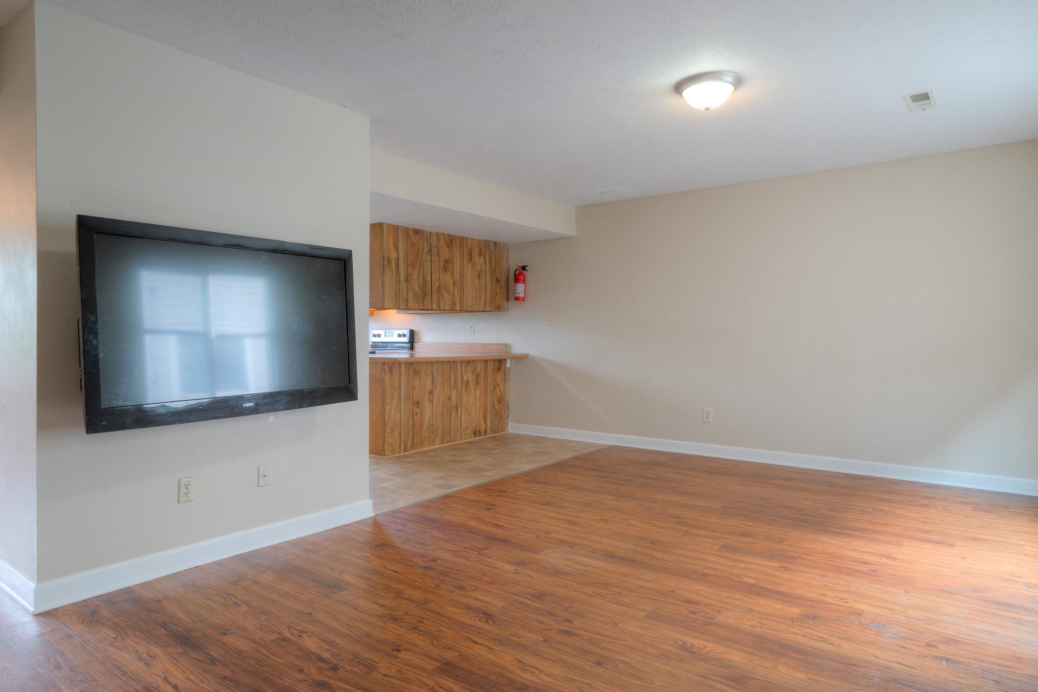 524 Calhoun Street Radford VA 24141