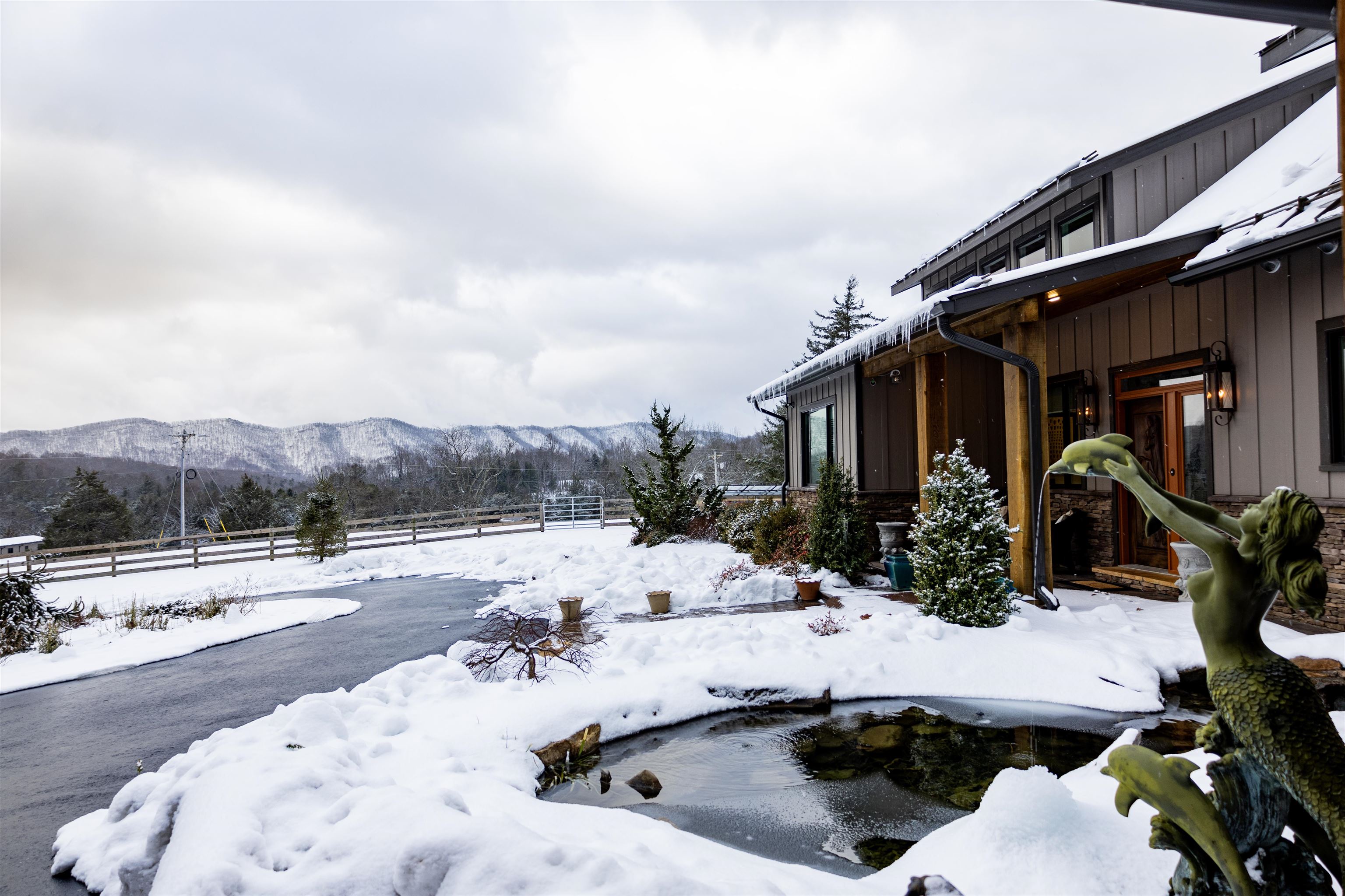 5600 Mount Tabor Road Catawba VA 24070