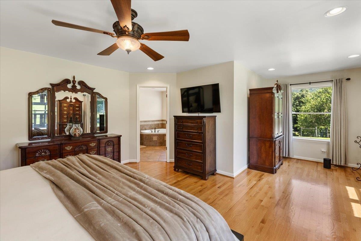 398 Penvir Road Narrows VA 24124