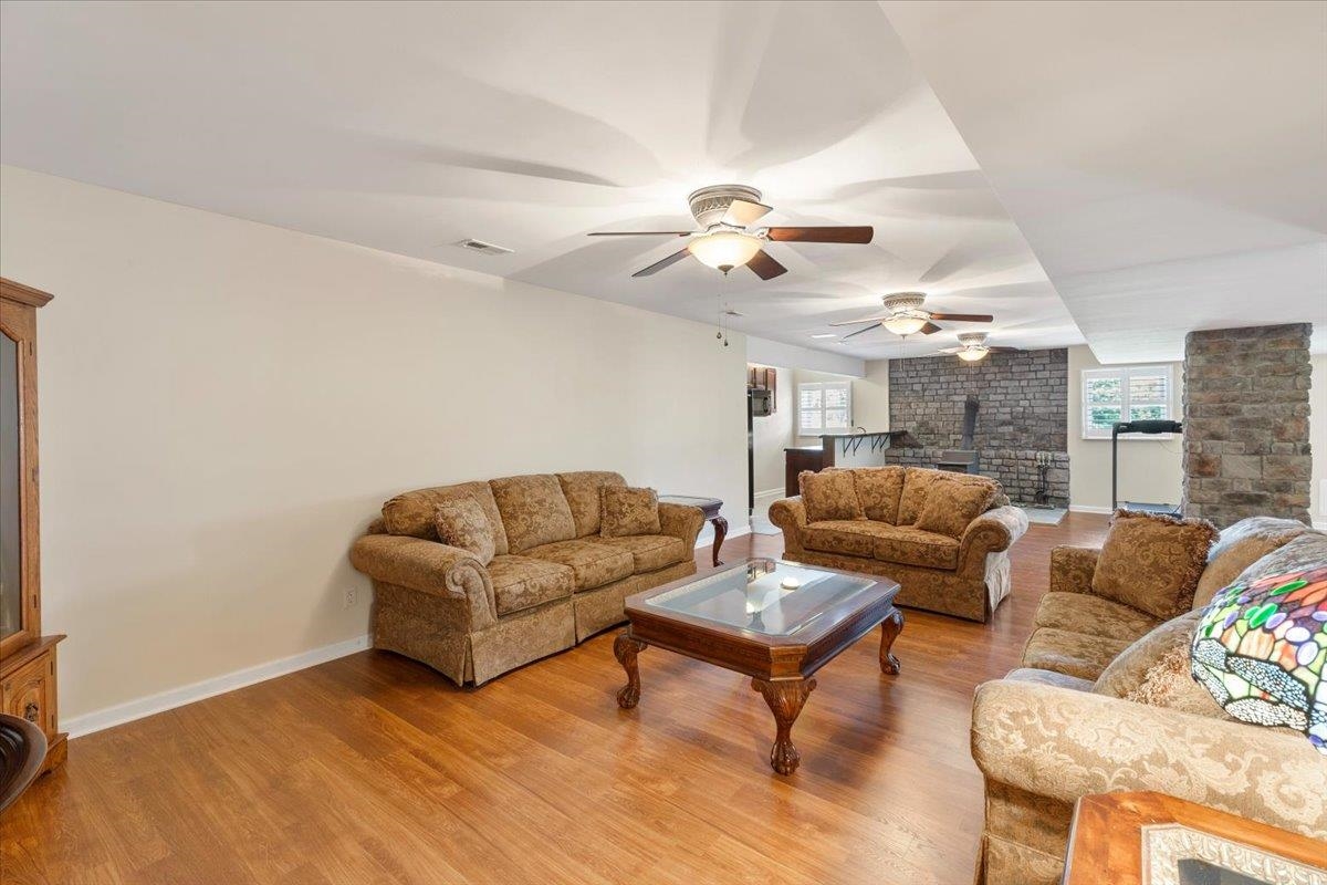 398 Penvir Road Narrows VA 24124