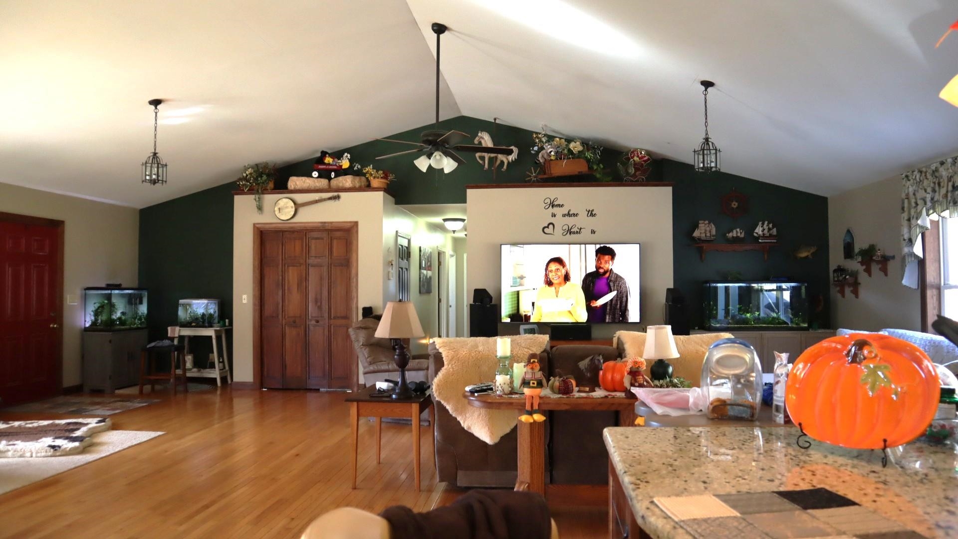 1247 Cannady School Road SE Floyd VA 24091