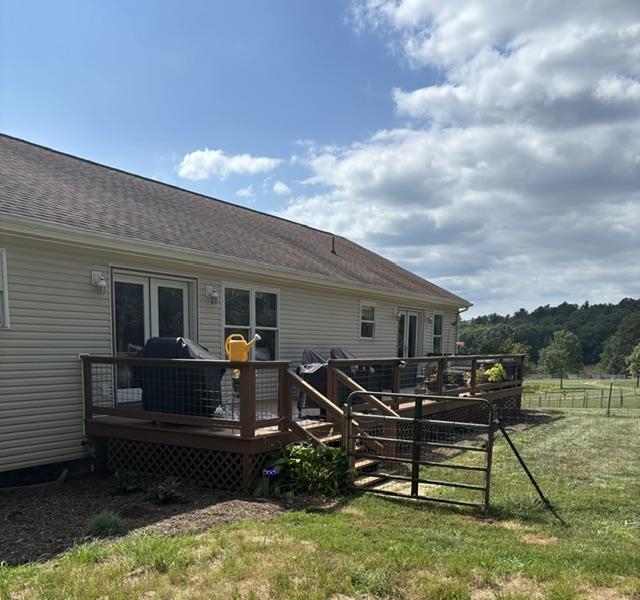 1247 Cannady School Road SE Floyd VA 24091
