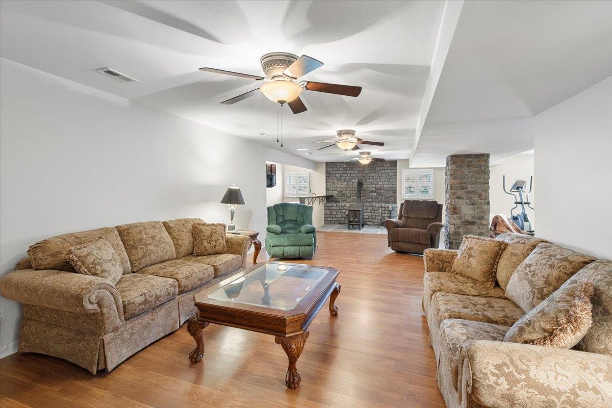 398 Penvir Road Narrows VA 24124