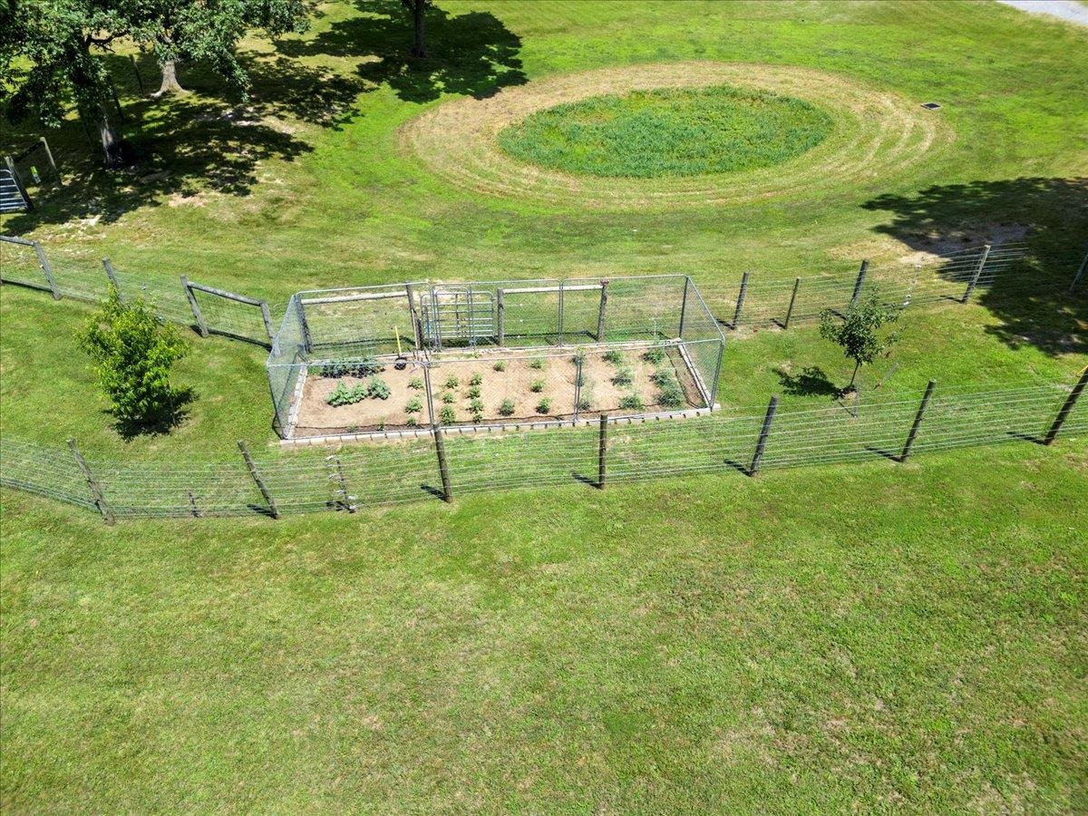 398 Penvir Road Narrows VA 24124