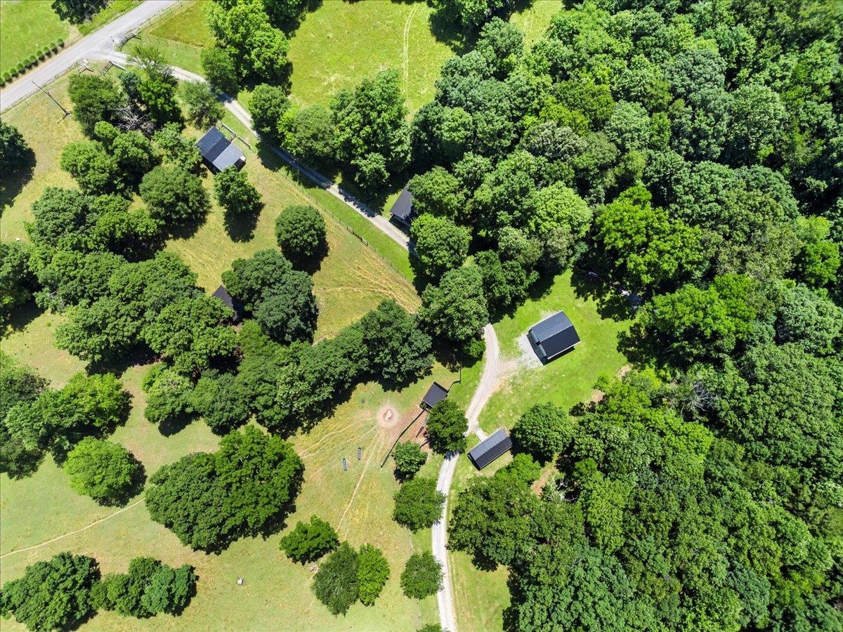 398 Penvir Road Narrows VA 24124