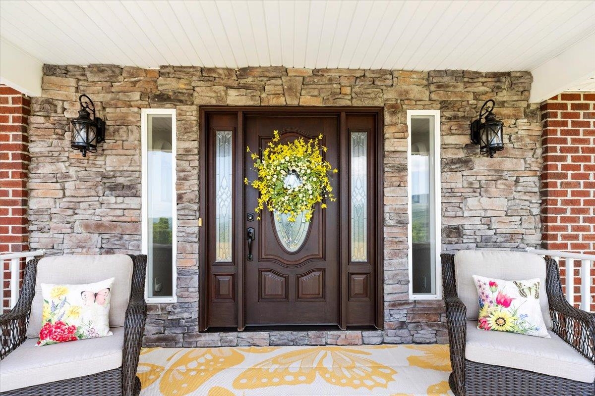 398 Penvir Road Narrows VA 24124