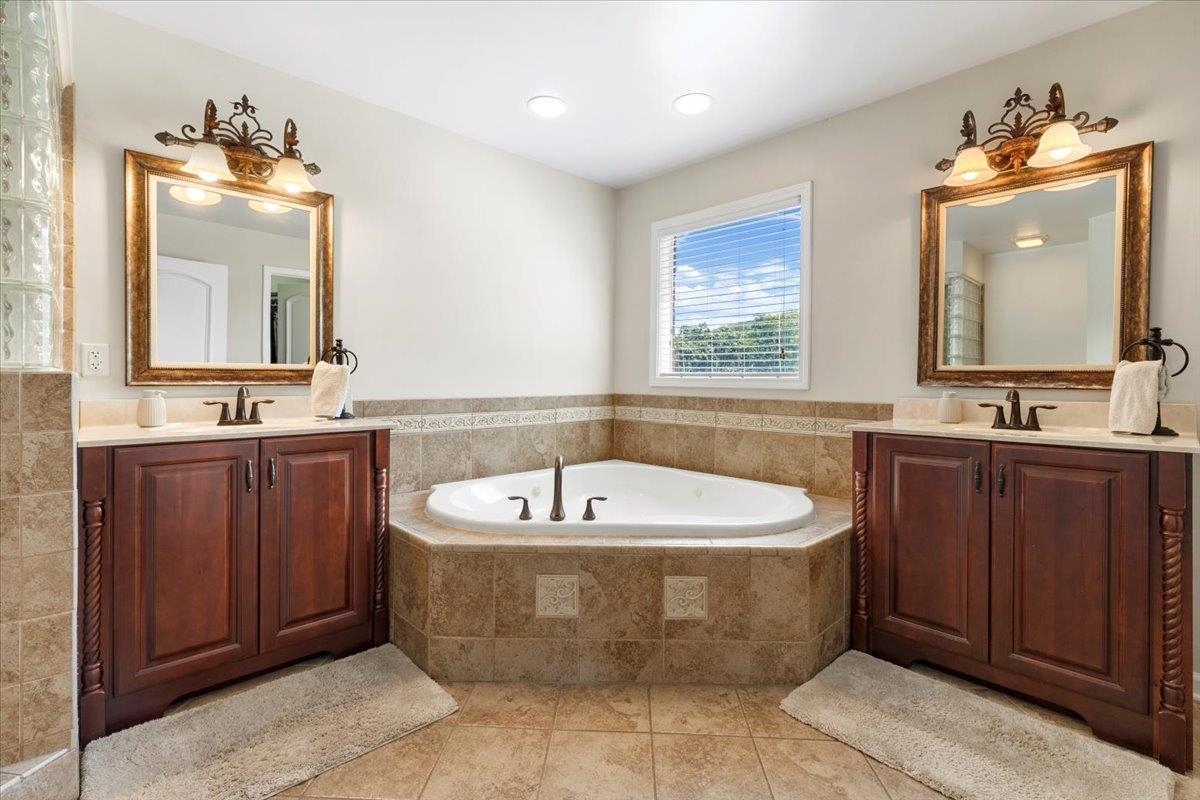 398 Penvir Road Narrows VA 24124