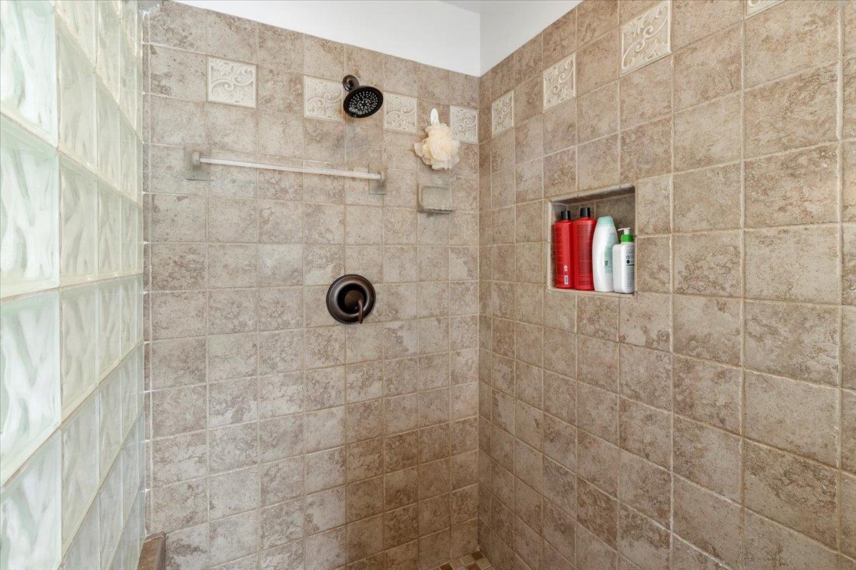 398 Penvir Road Narrows VA 24124