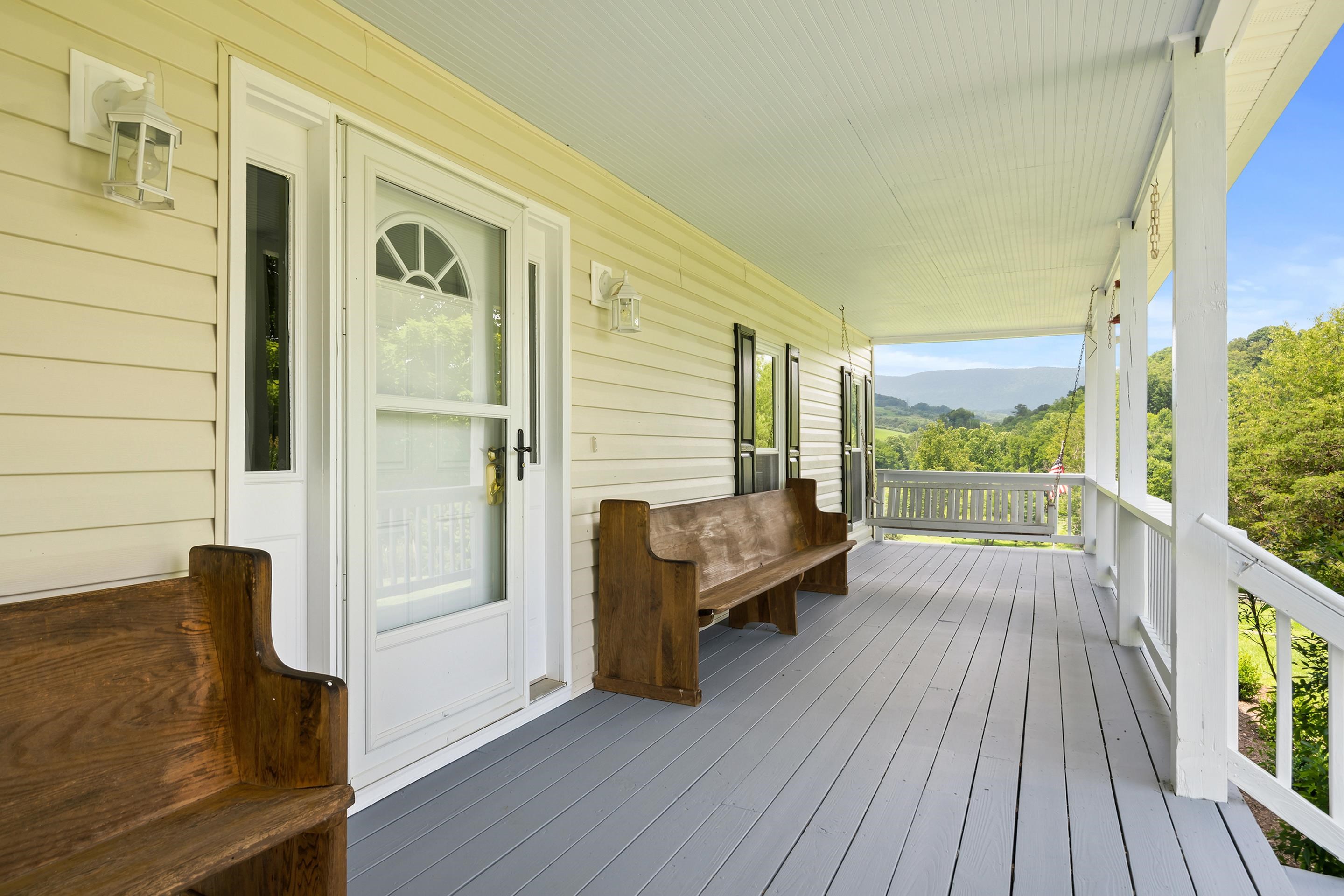 1862 Spring Valley Road Pearisburg VA 24134