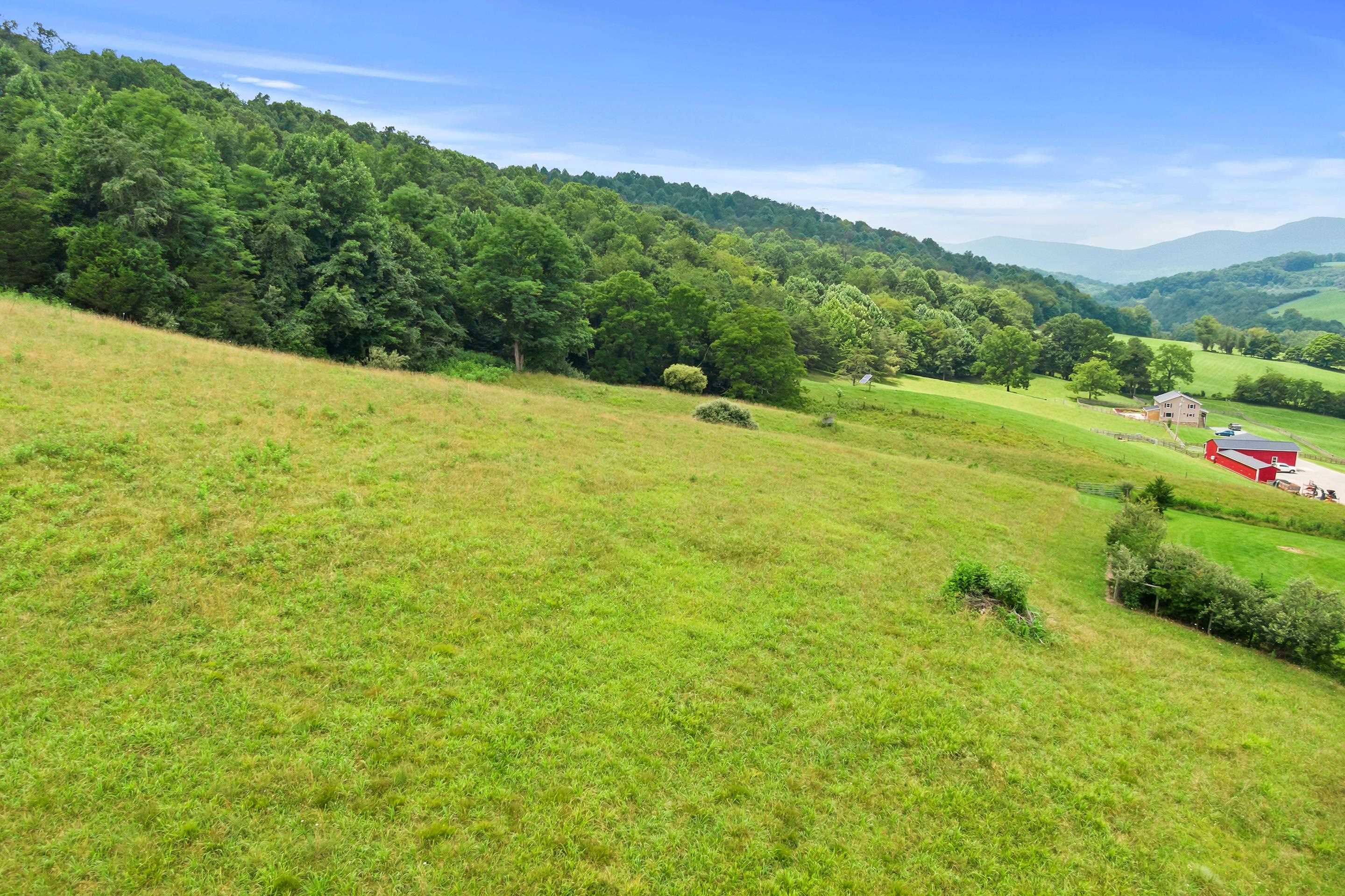 1862 Spring Valley Road Pearisburg VA 24134
