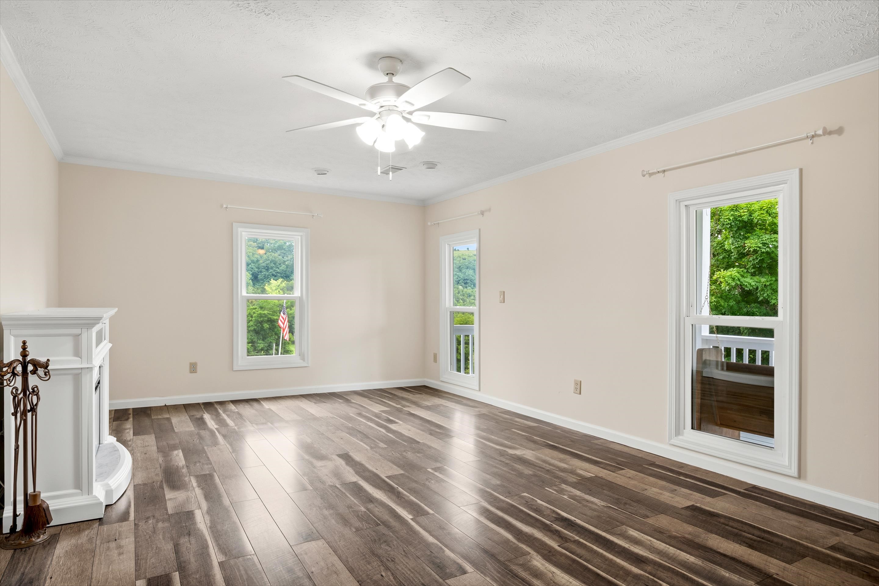 1862 Spring Valley Road Pearisburg VA 24134