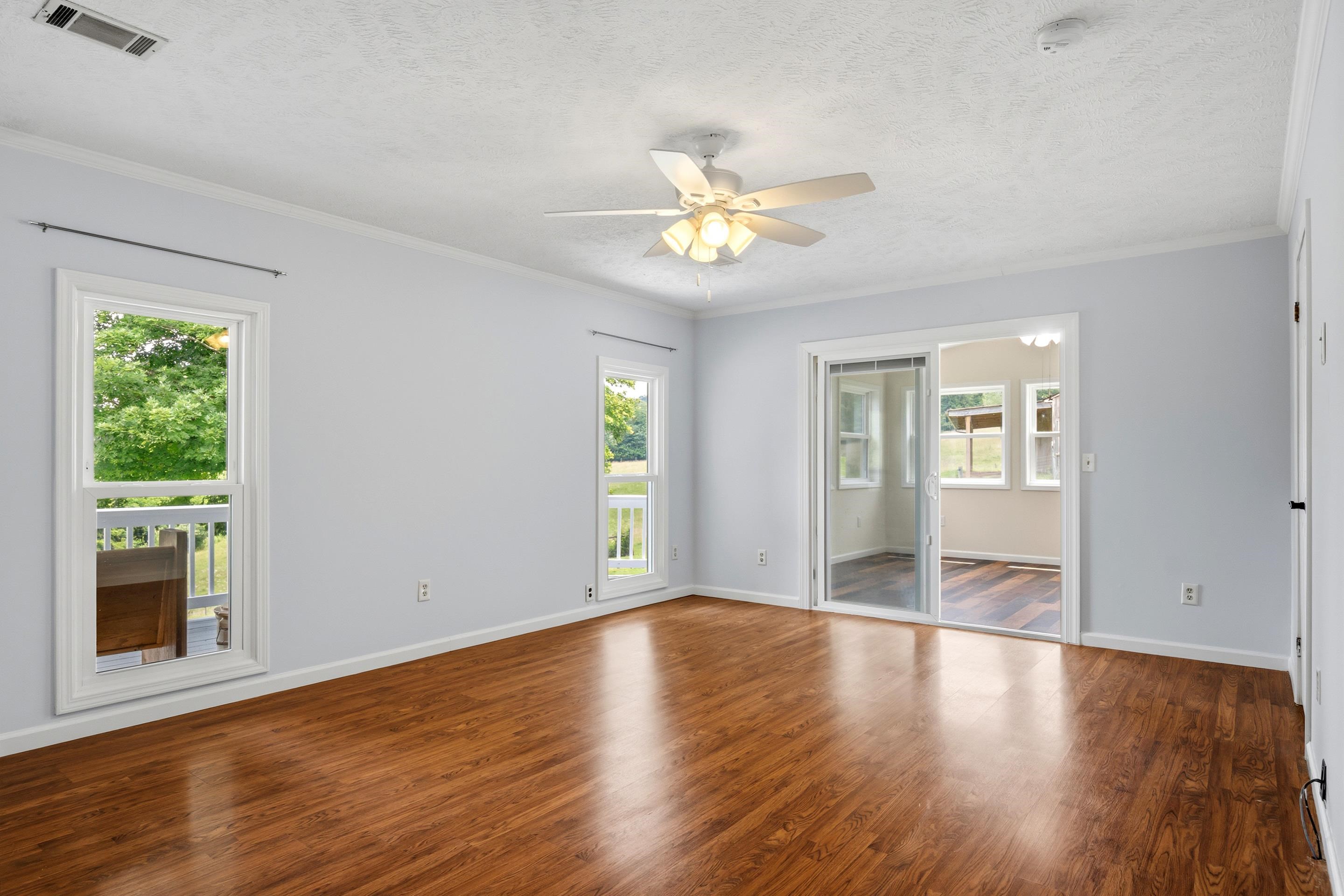 1862 Spring Valley Road Pearisburg VA 24134