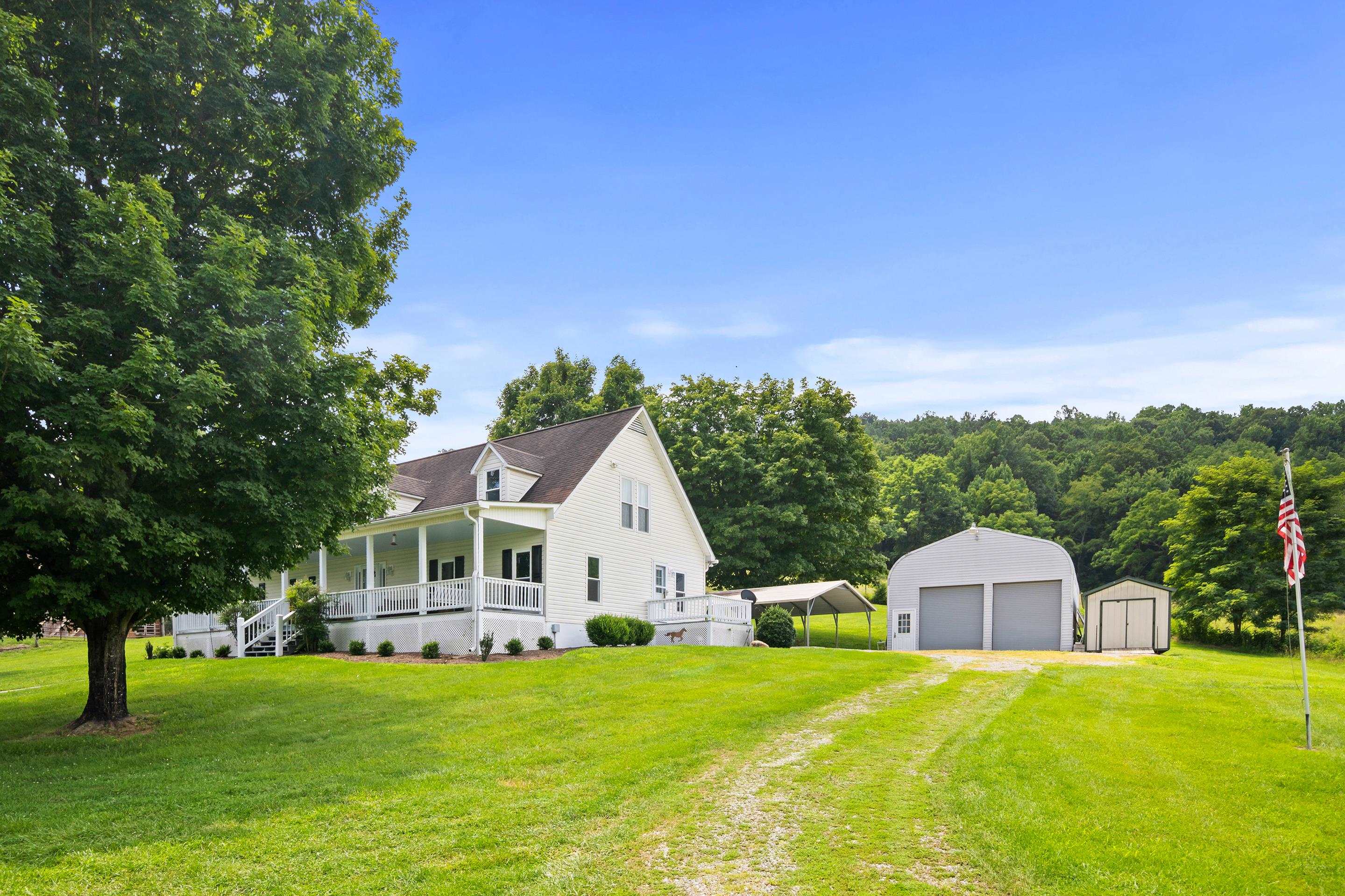 1862 Spring Valley Road Pearisburg VA 24134