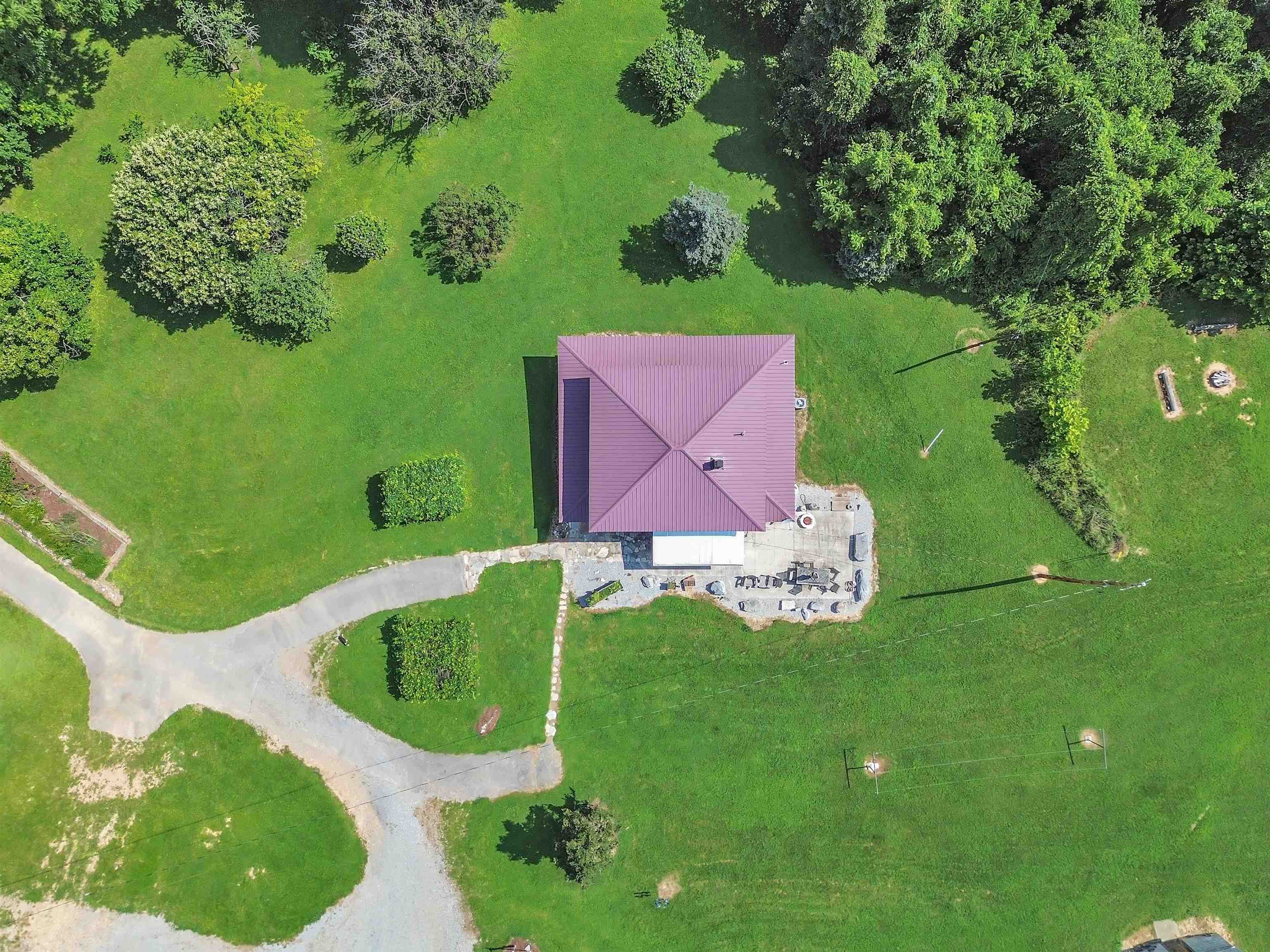 250 E Robertson Mountain Road Narrows VA 24124