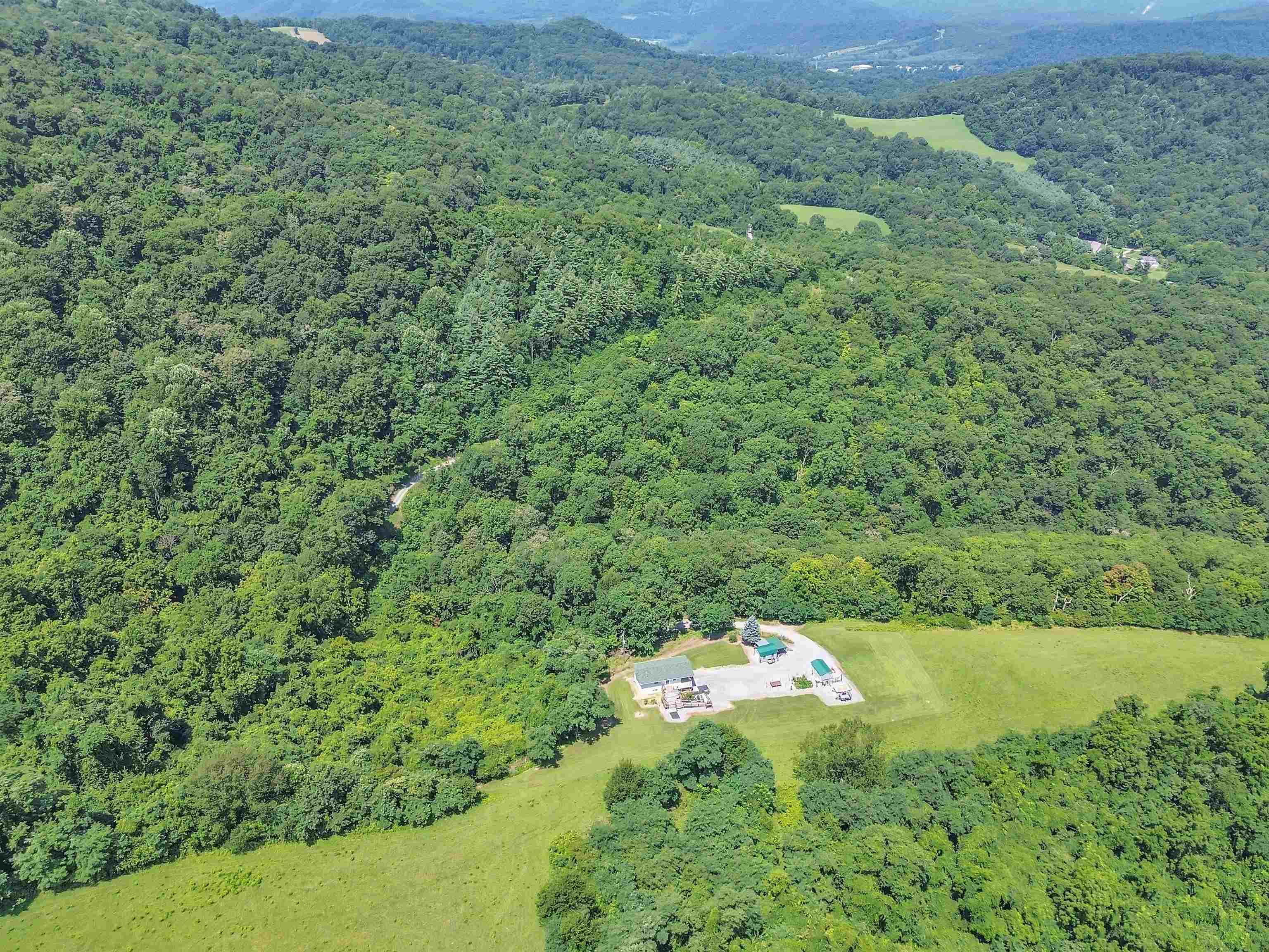250 E Robertson Mountain Road Narrows VA 24124