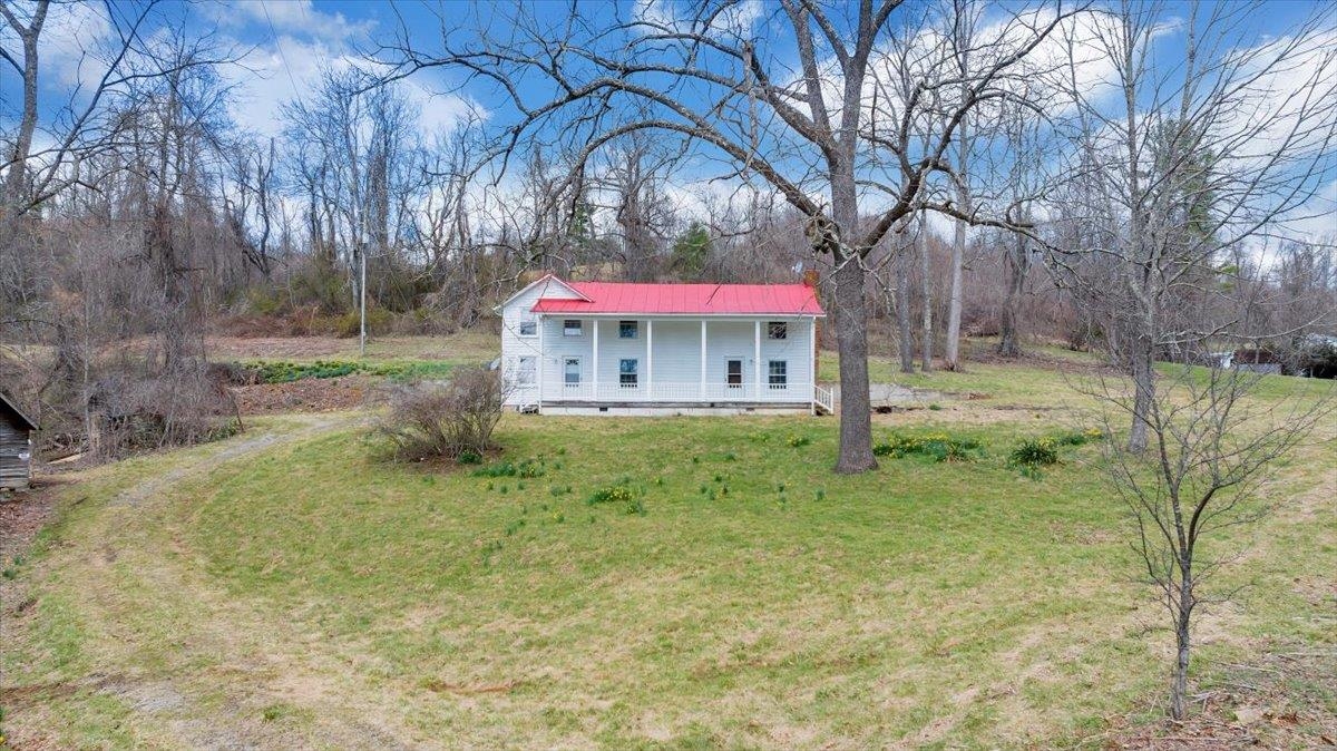 9537-9539 N Floyd Highway N Highway N Copper Hill VA 24079