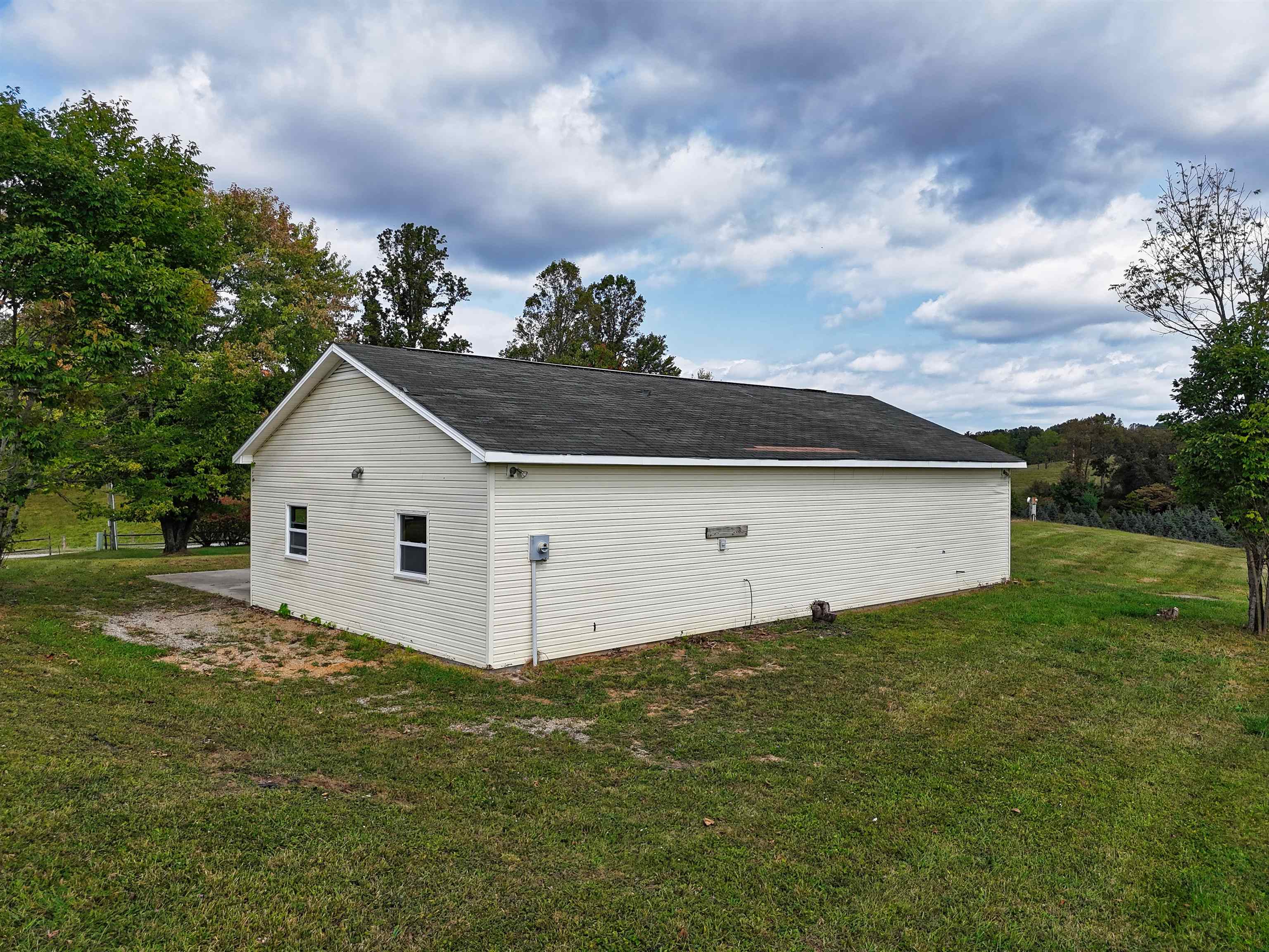 4362 Gold Rush Road Pilot VA 24138