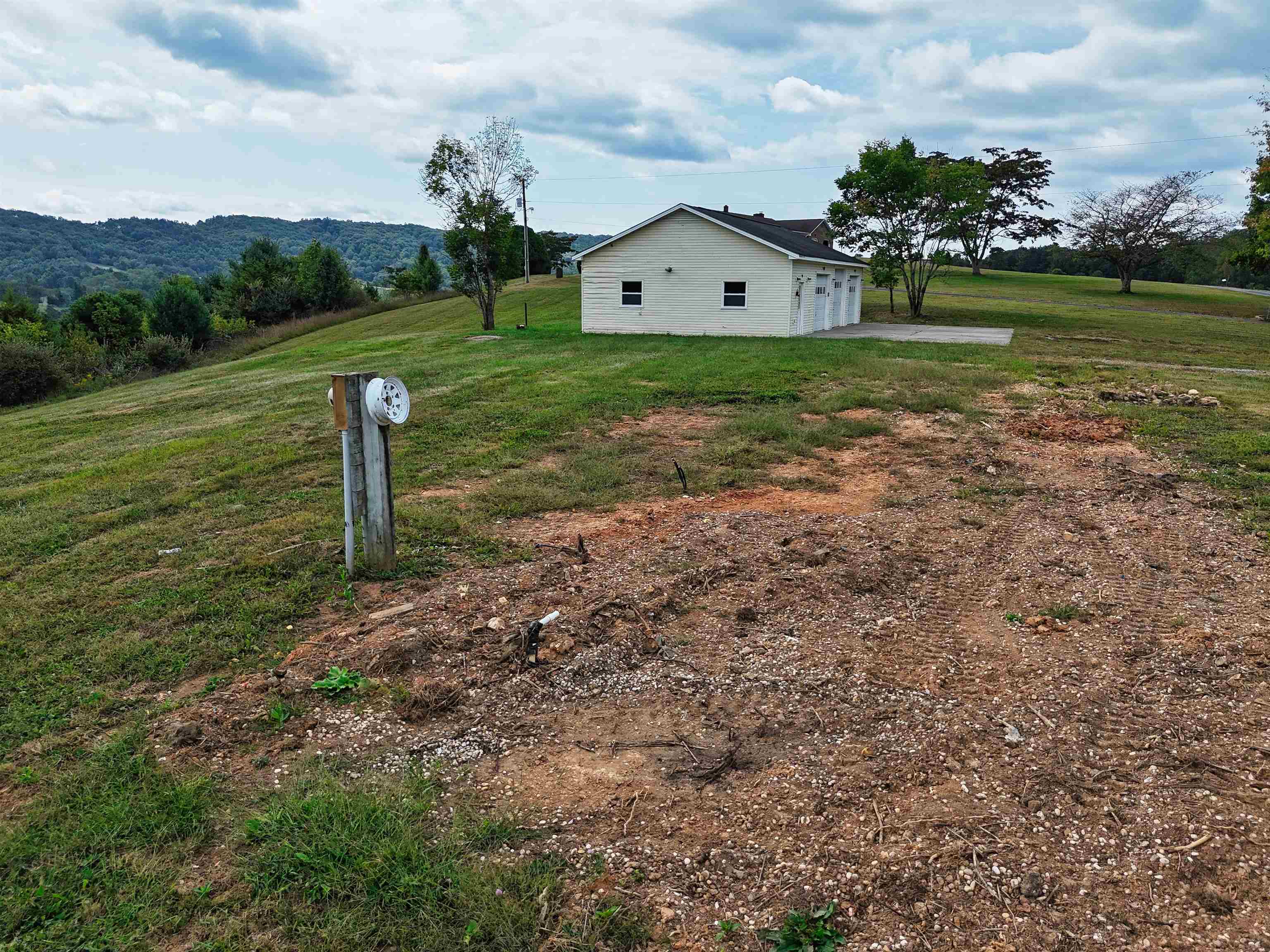 4362 Gold Rush Road Pilot VA 24138