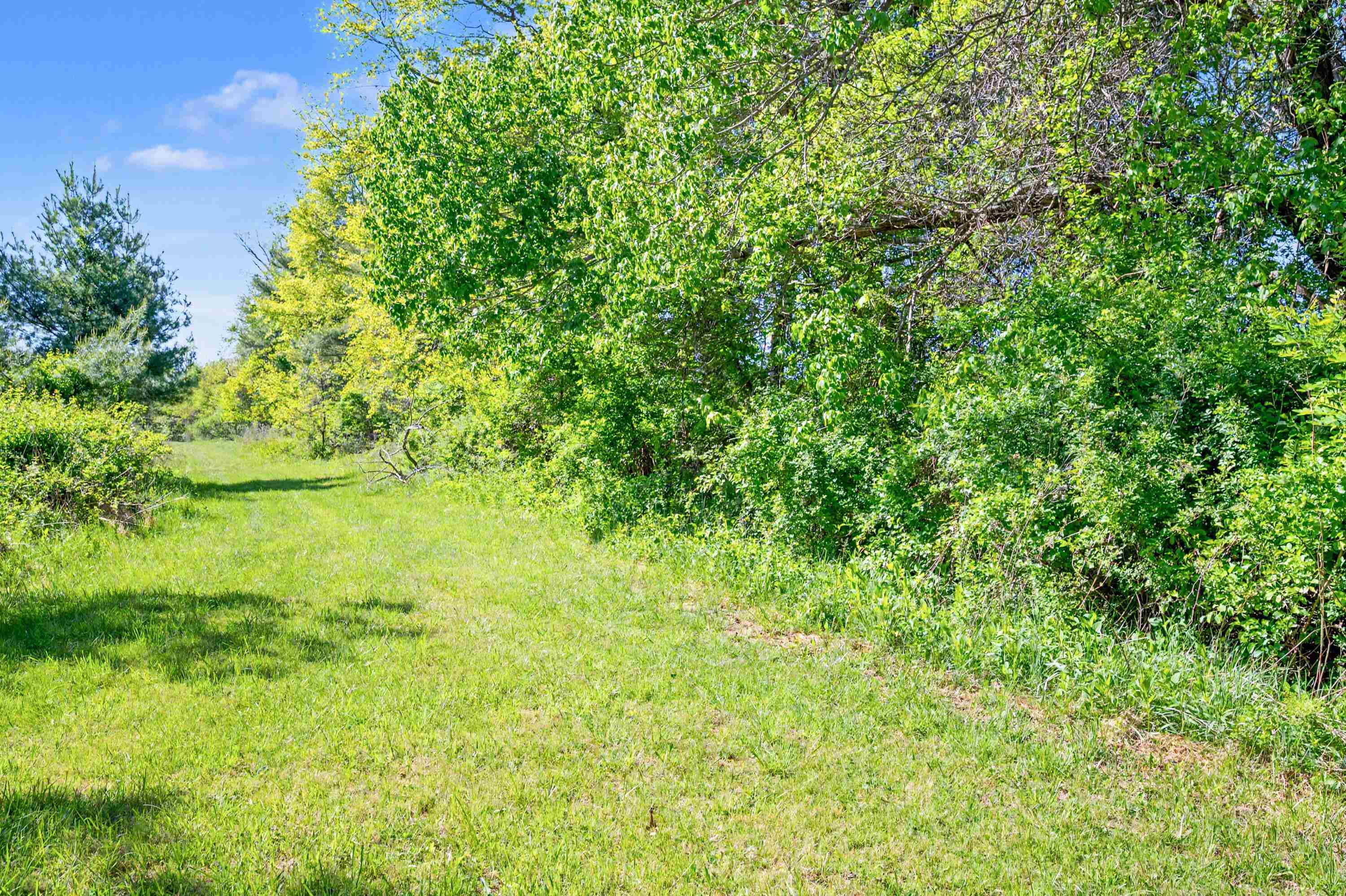 1370 Graysville Road SE Copper Hill VA 24079