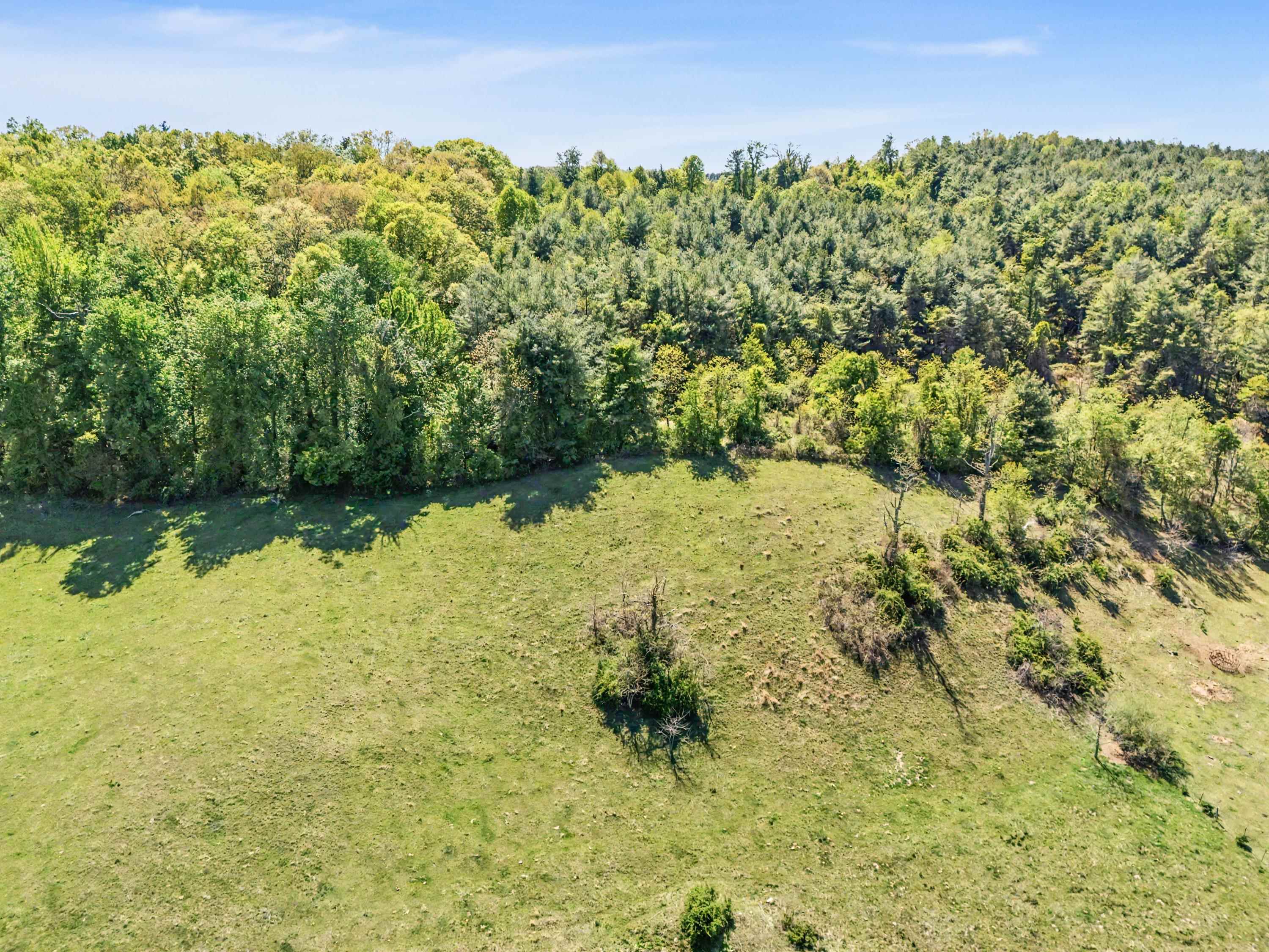 1370 Graysville Road SE Copper Hill VA 24079