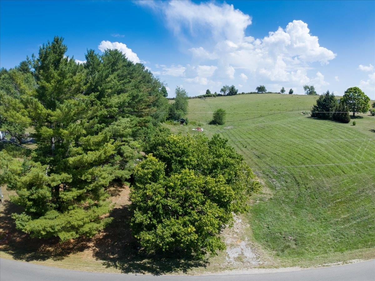 5504 Thornspring Church Road Dublin VA 24084
