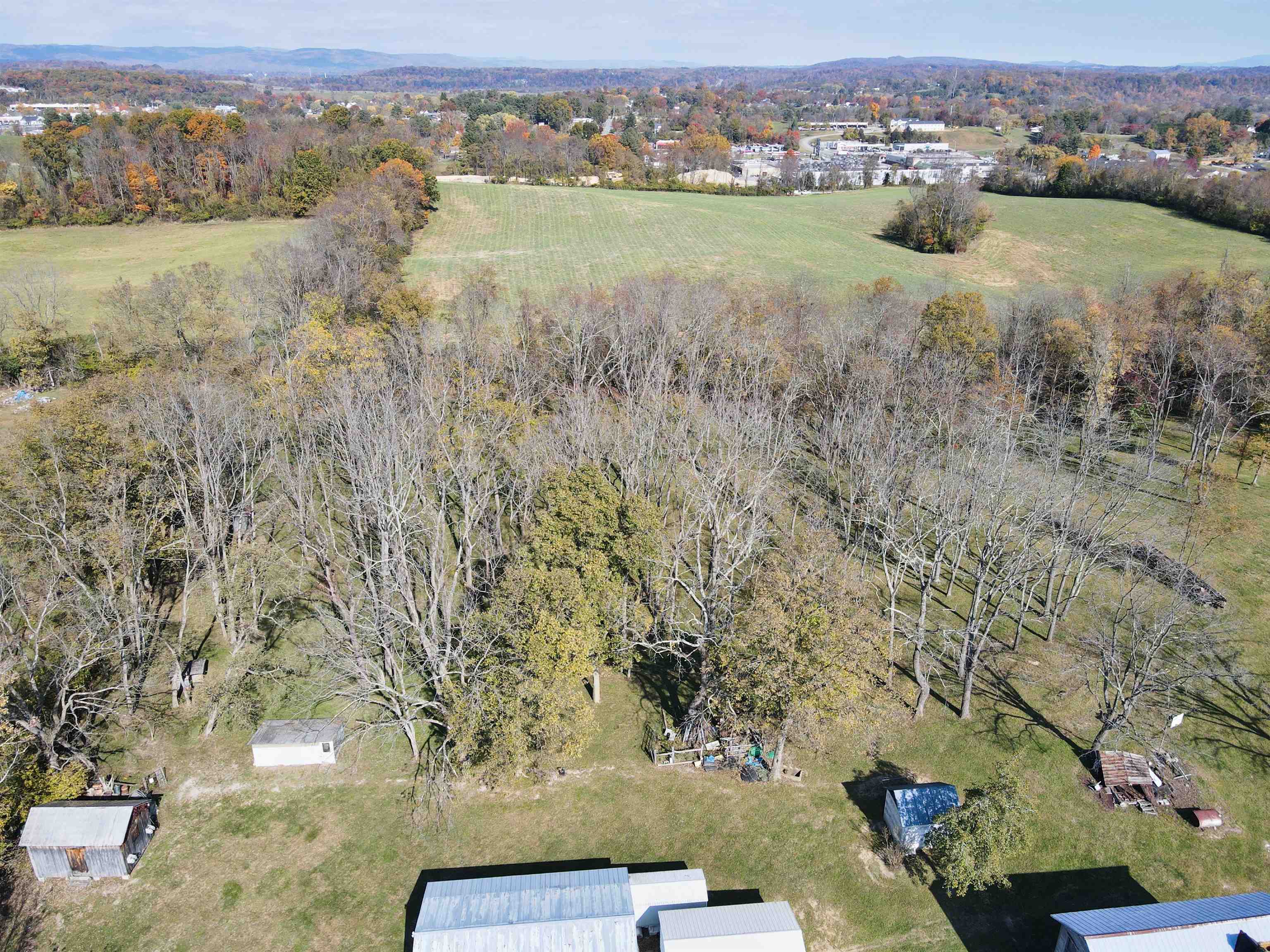 6436 Divers Road Radford VA 24141