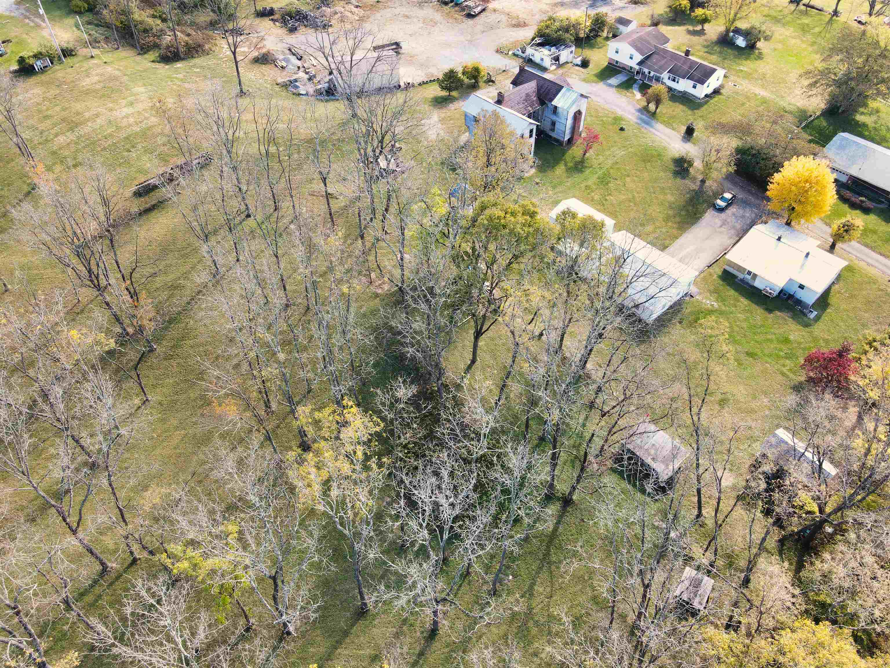 6436 Divers Road Radford VA 24141