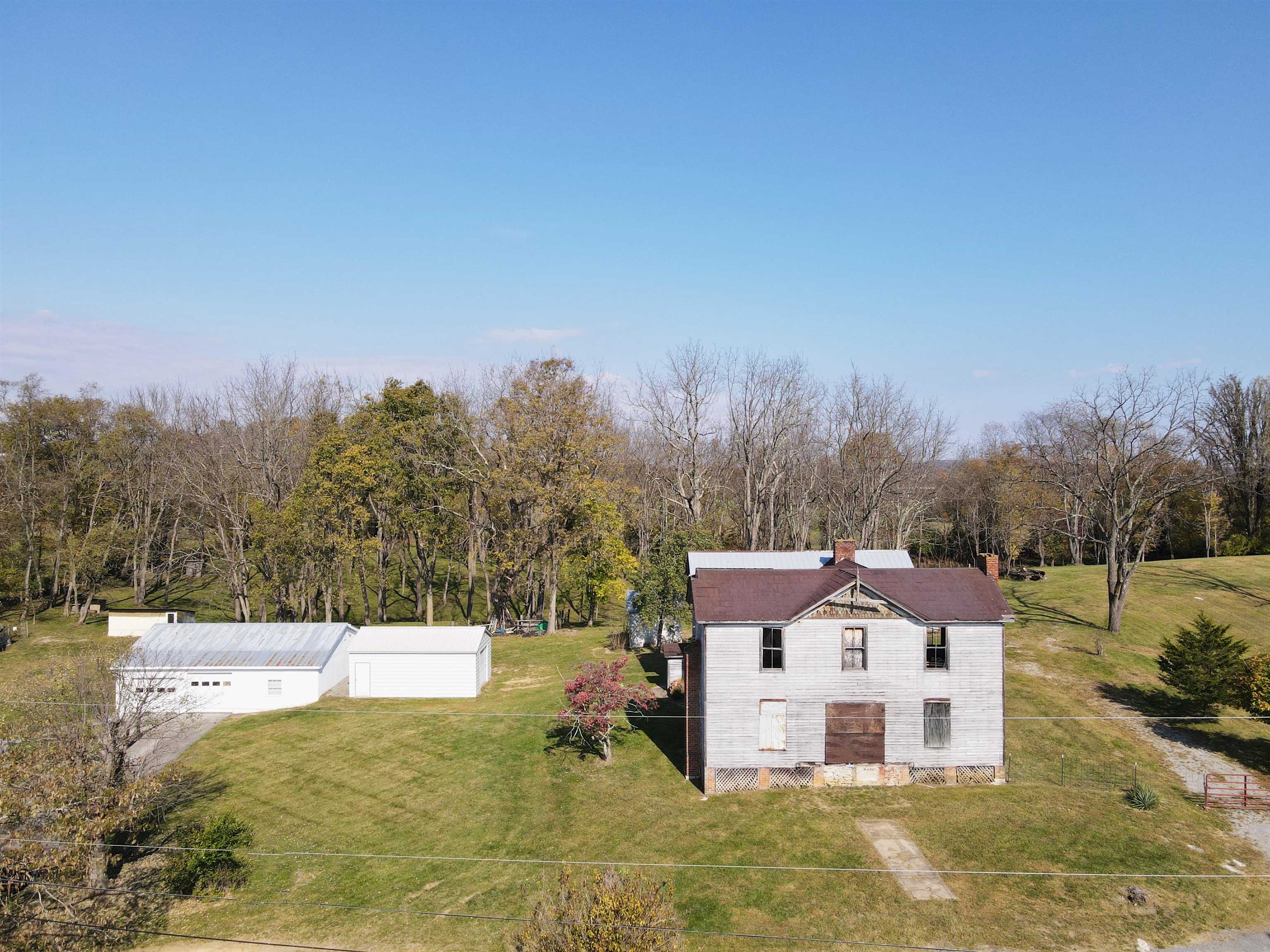 6436 Divers Road Radford VA 24141
