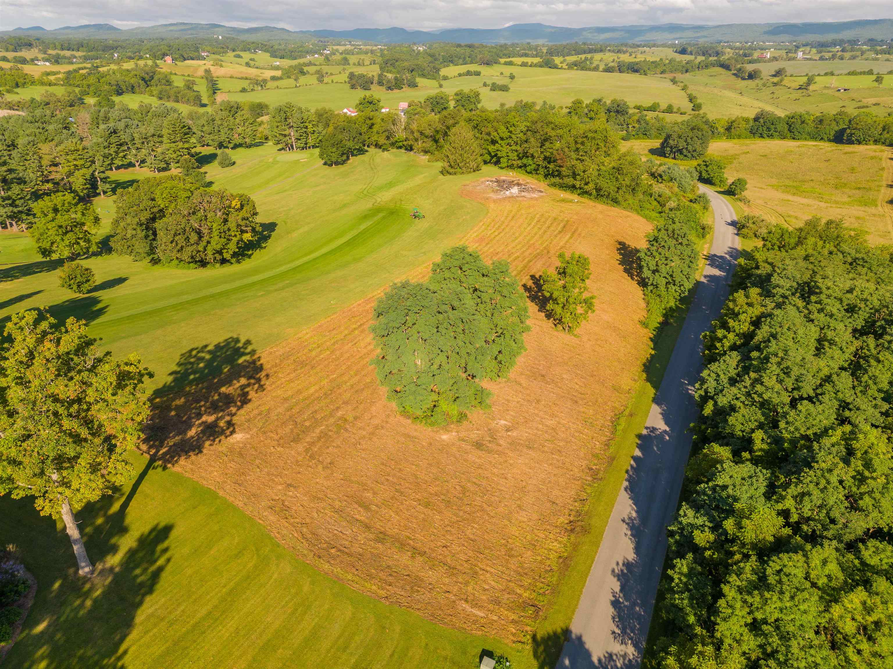 4322 Country Club Drive Pulaski VA 24301