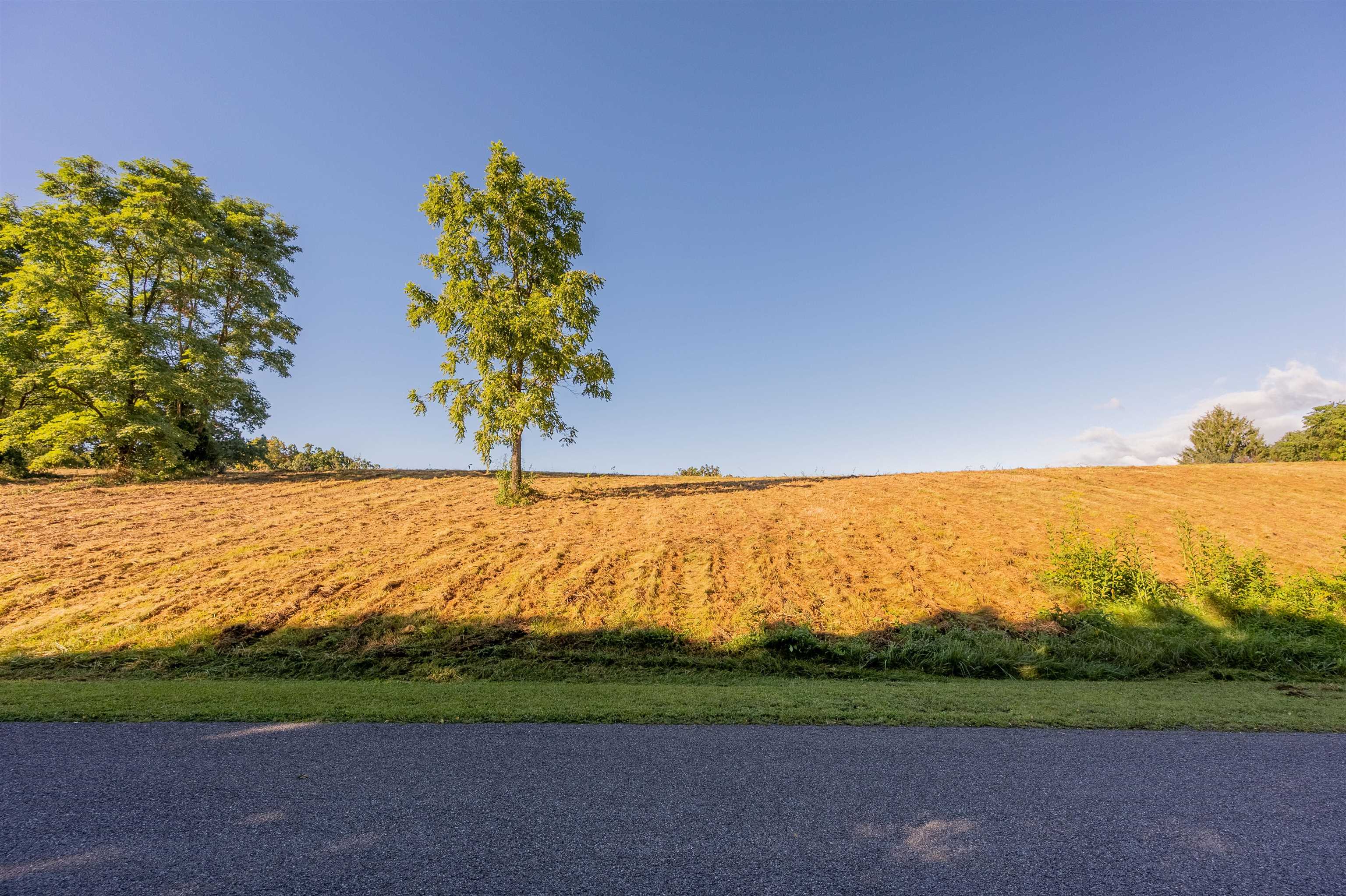 4322 Country Club Drive Pulaski VA 24301