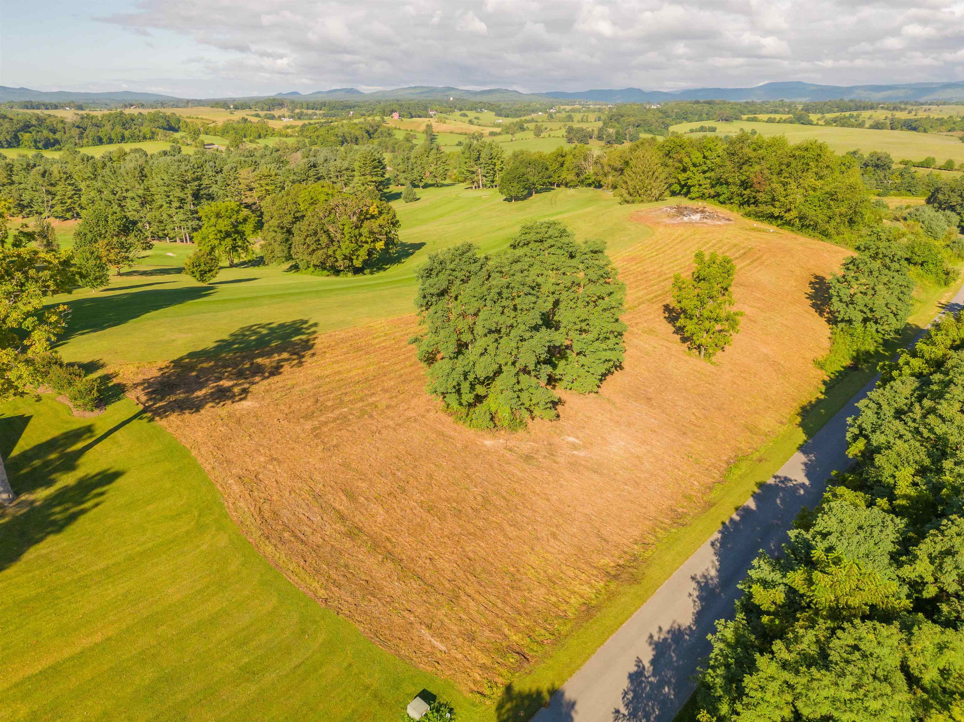 4322 Country Club Drive Pulaski VA 24301