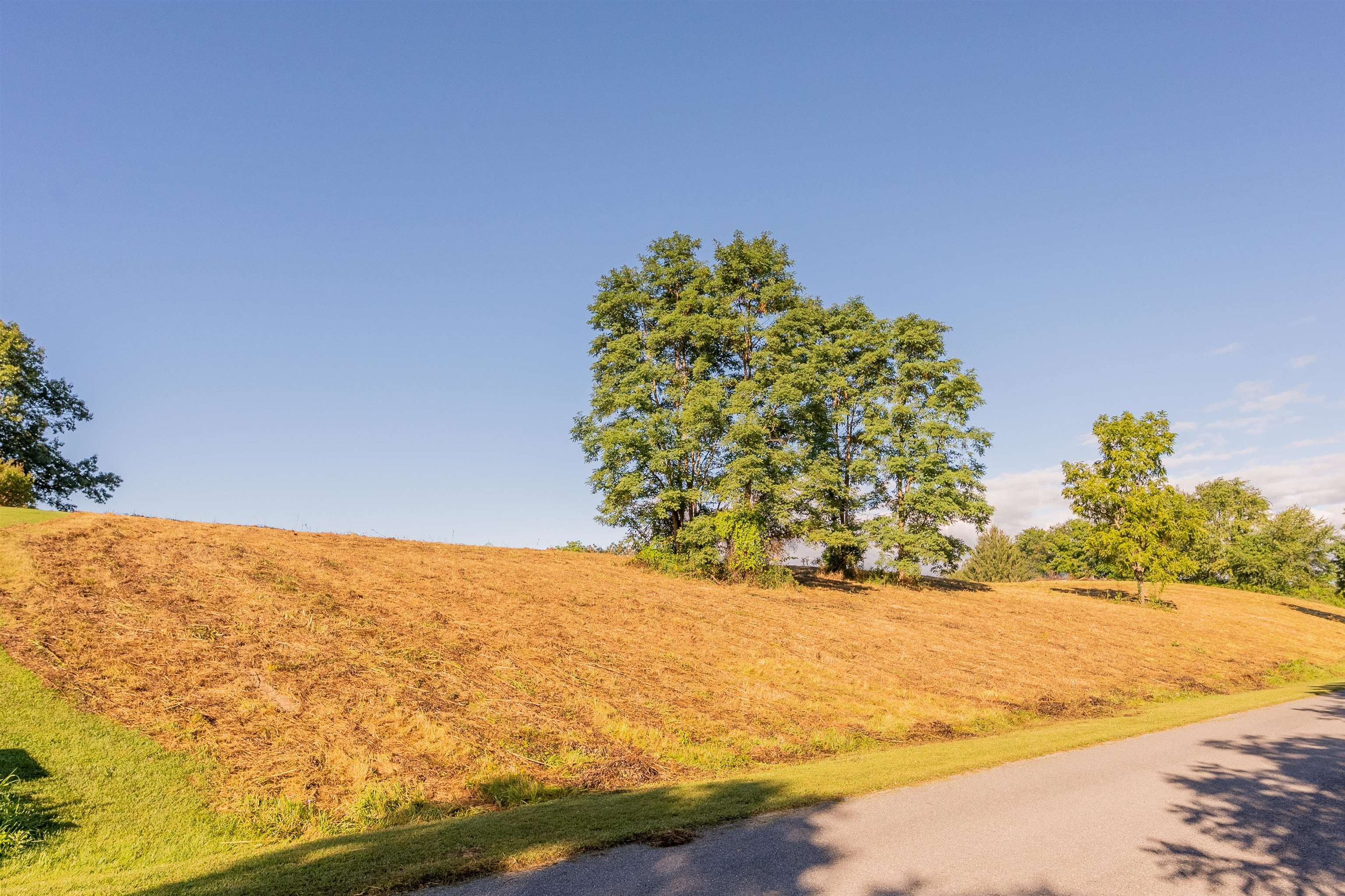 4322 Country Club Drive Pulaski VA 24301