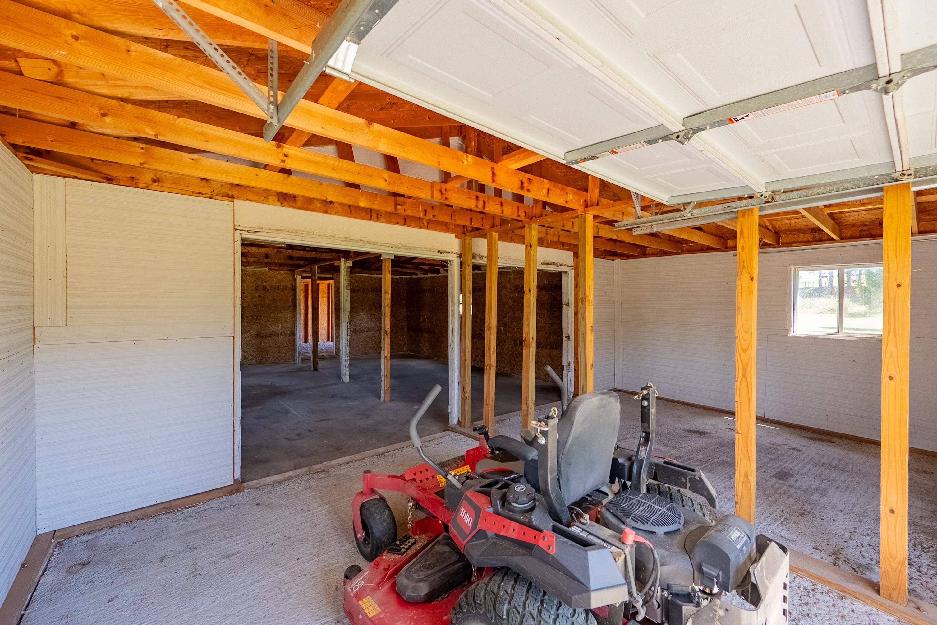 5633 Thornspring Road Pulaski VA 24301