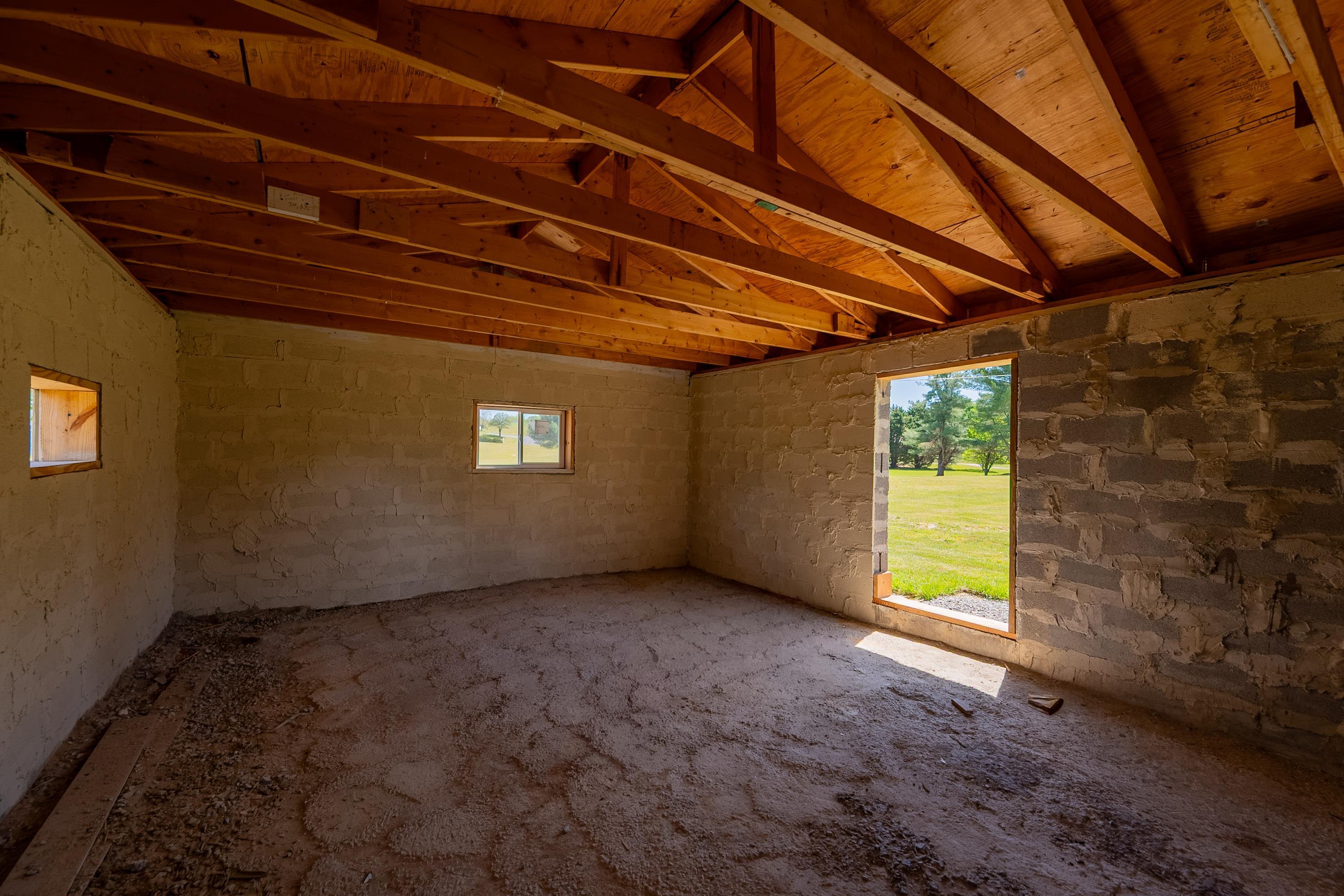 5633 Thornspring Road Pulaski VA 24301