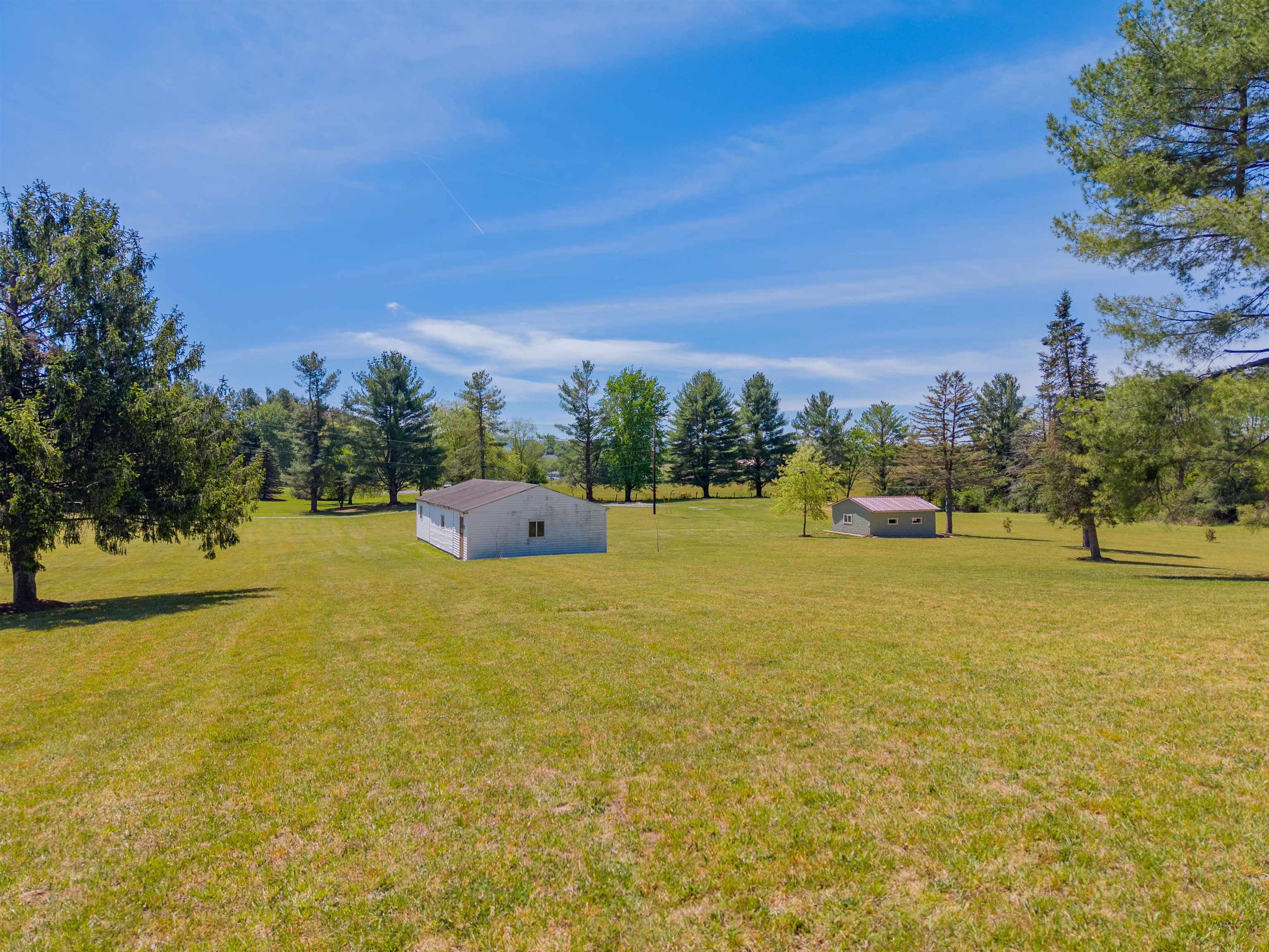 5633 Thornspring Road Pulaski VA 24301