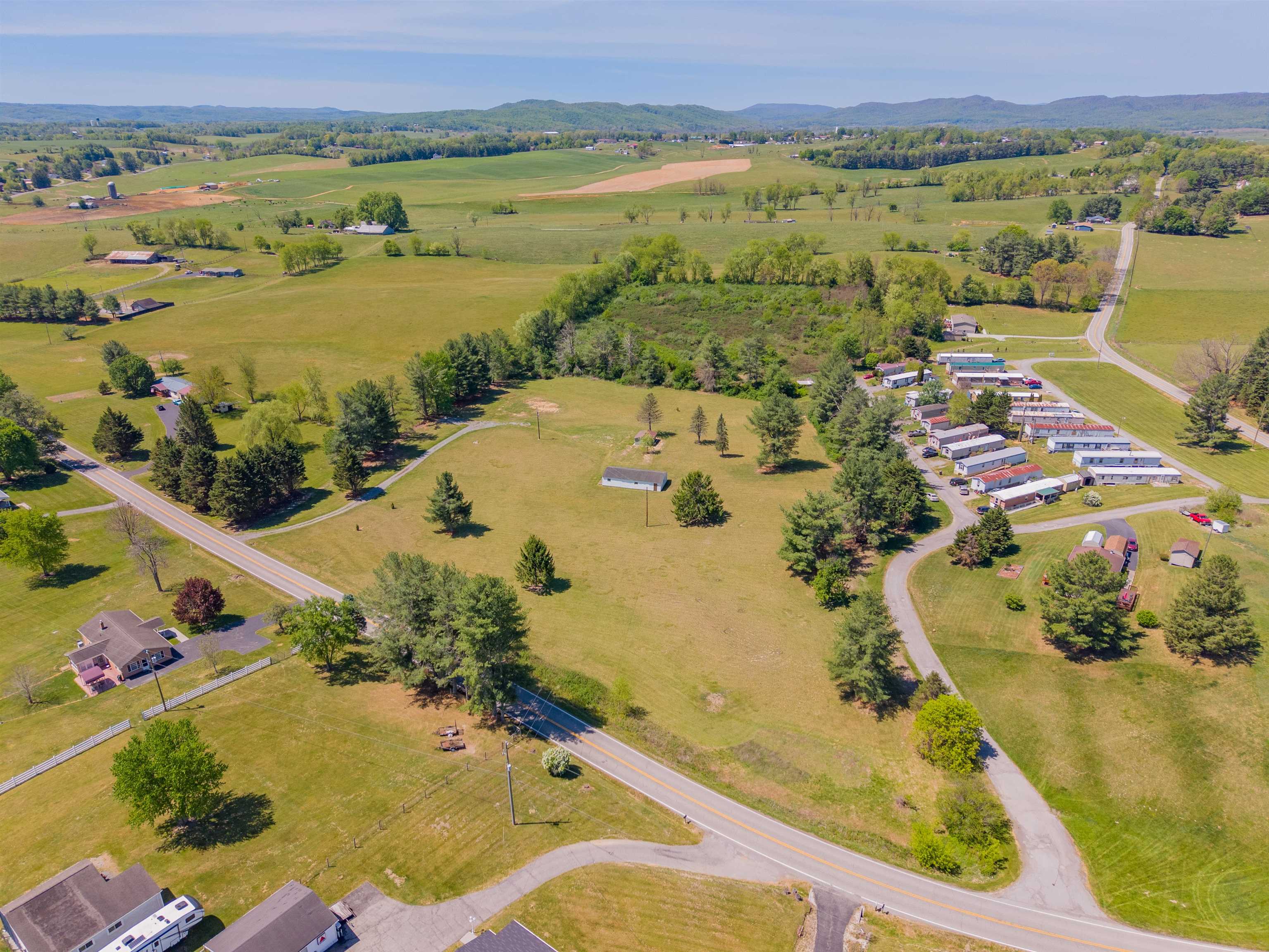 5633 Thornspring Road Pulaski VA 24301