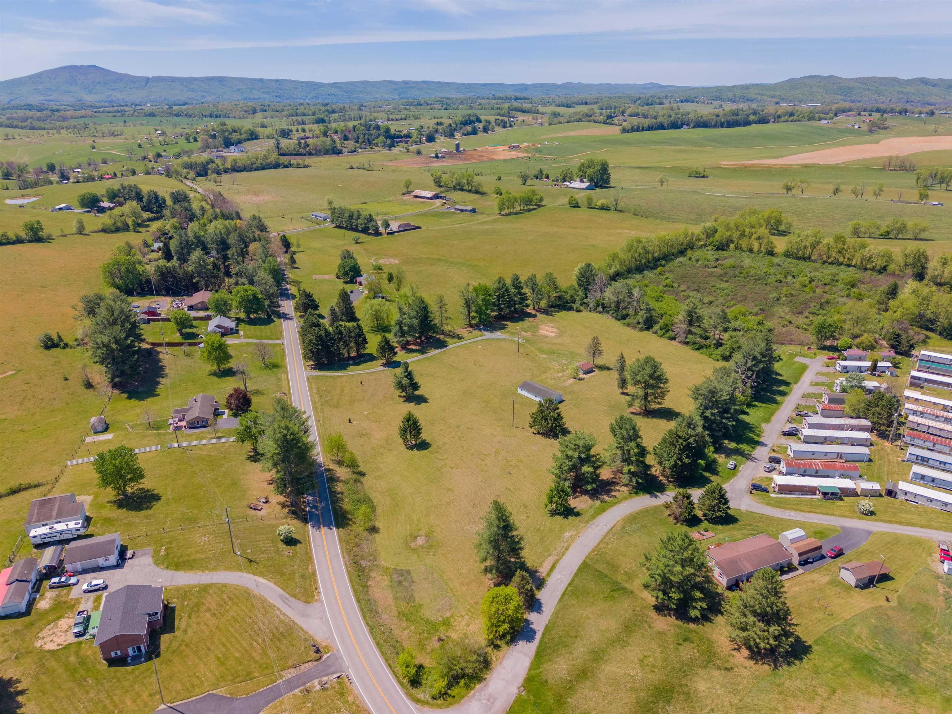 5633 Thornspring Road Pulaski VA 24301