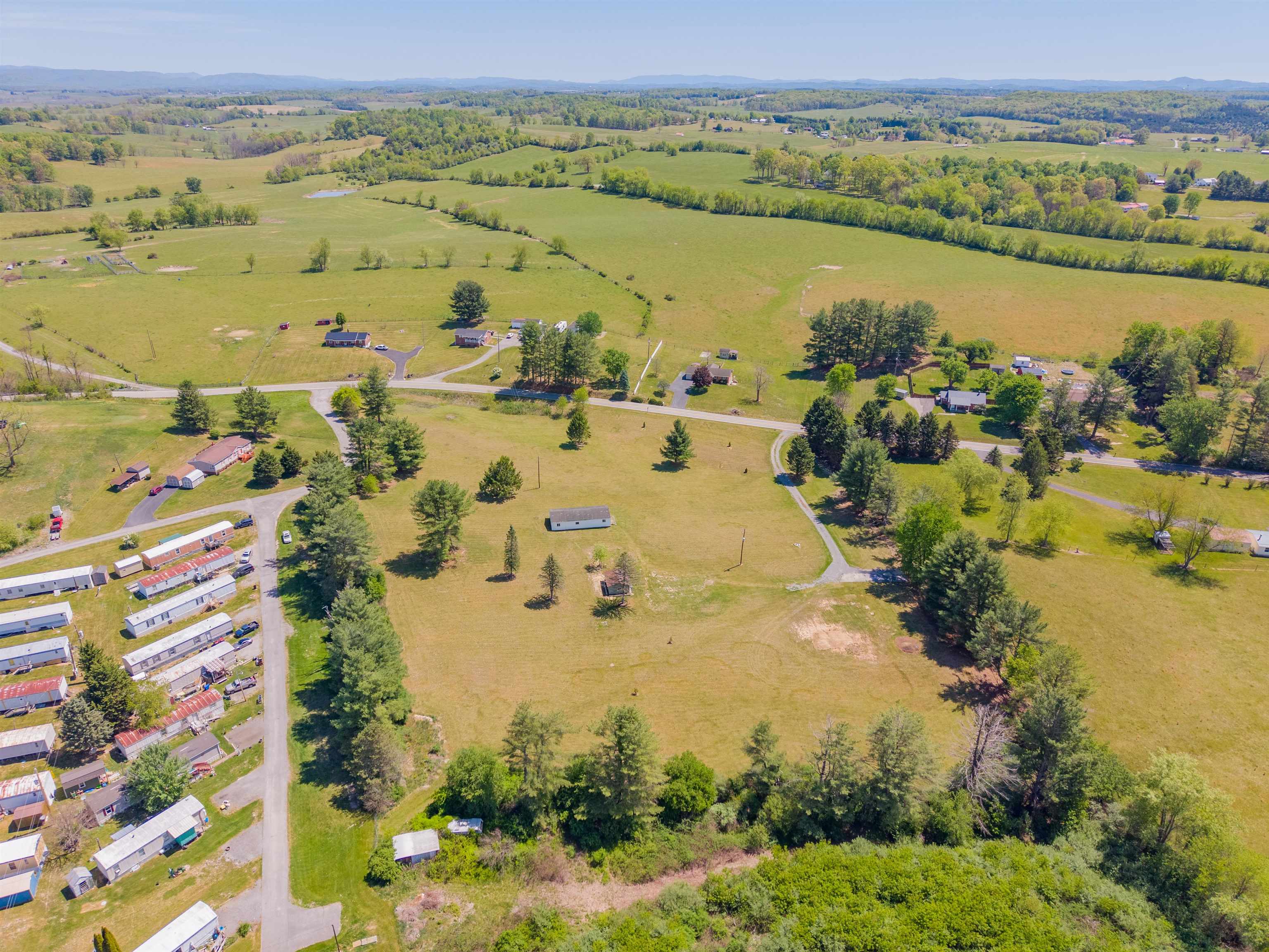 5633 Thornspring Road Pulaski VA 24301