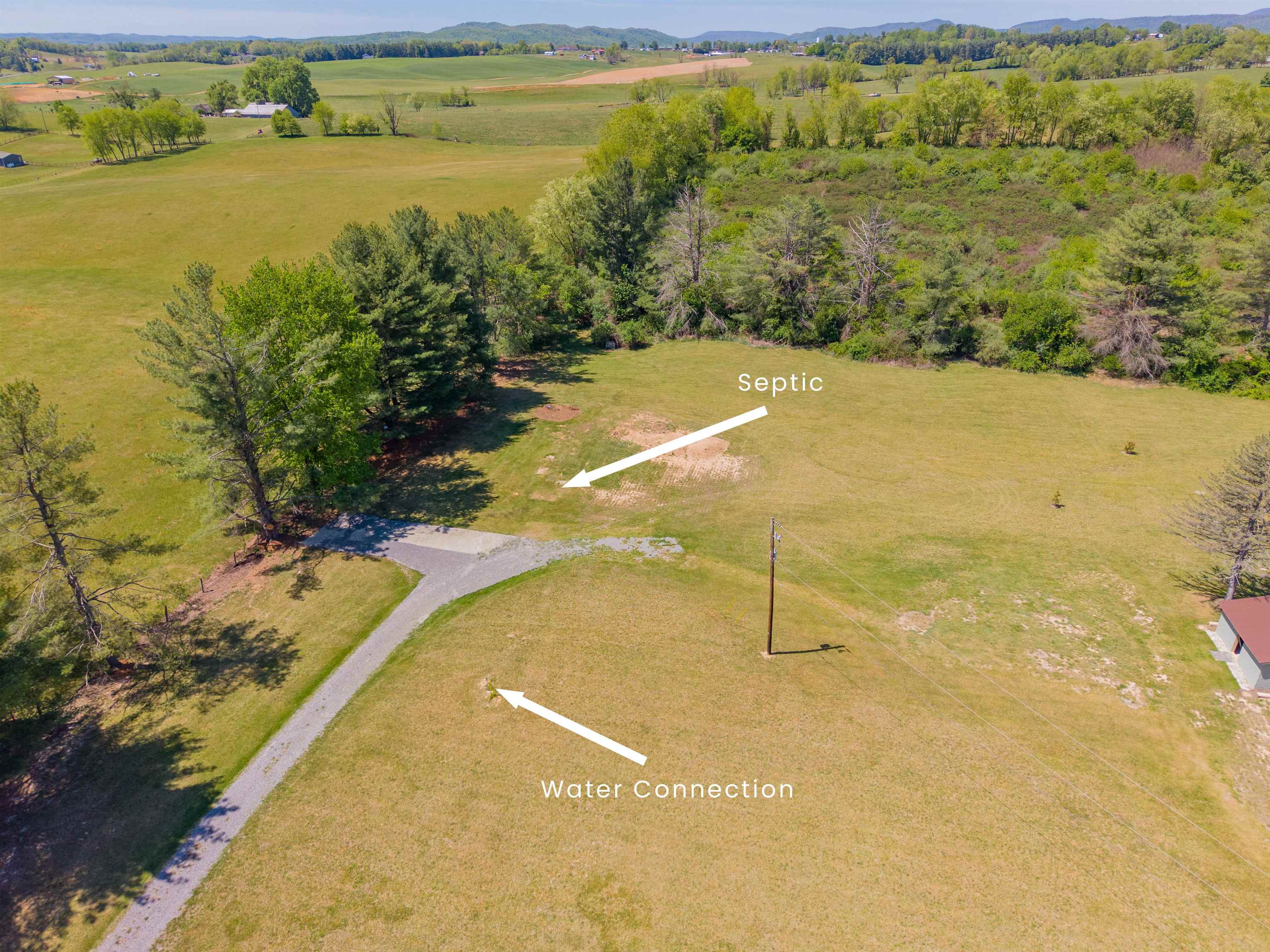 5633 Thornspring Road Pulaski VA 24301