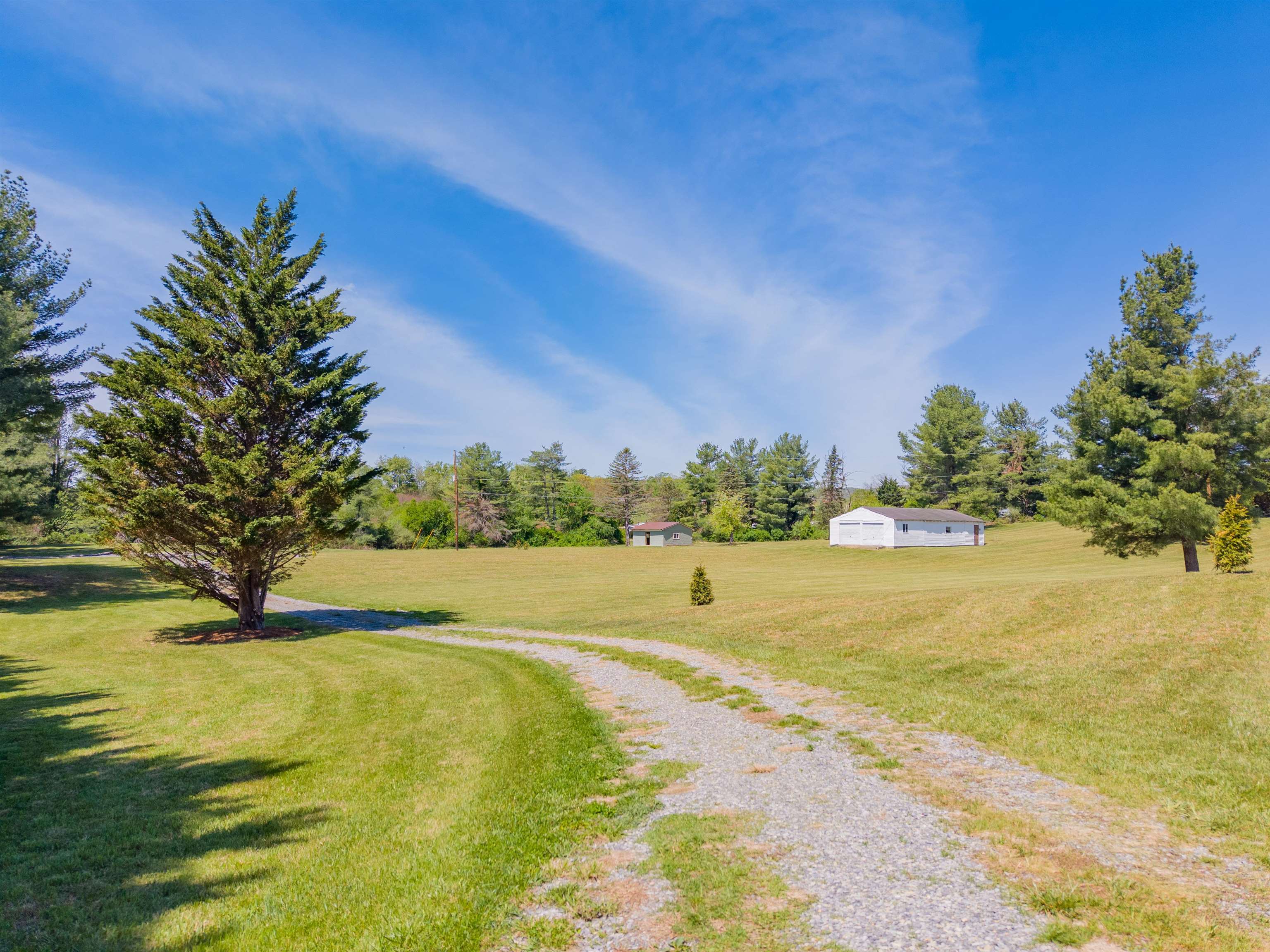 5633 Thornspring Road Pulaski VA 24301