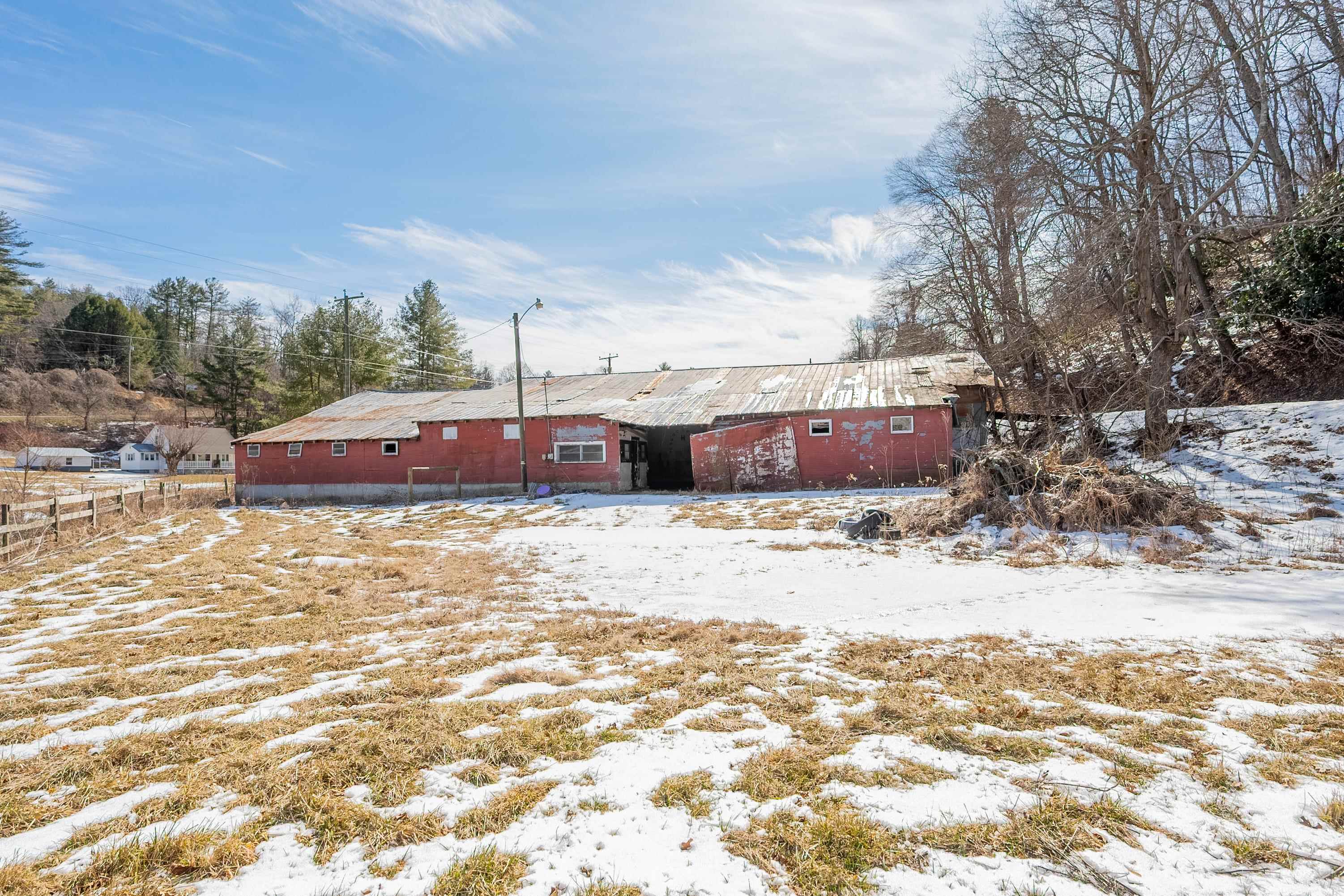 226 Chestnut Drive Galax VA 24333