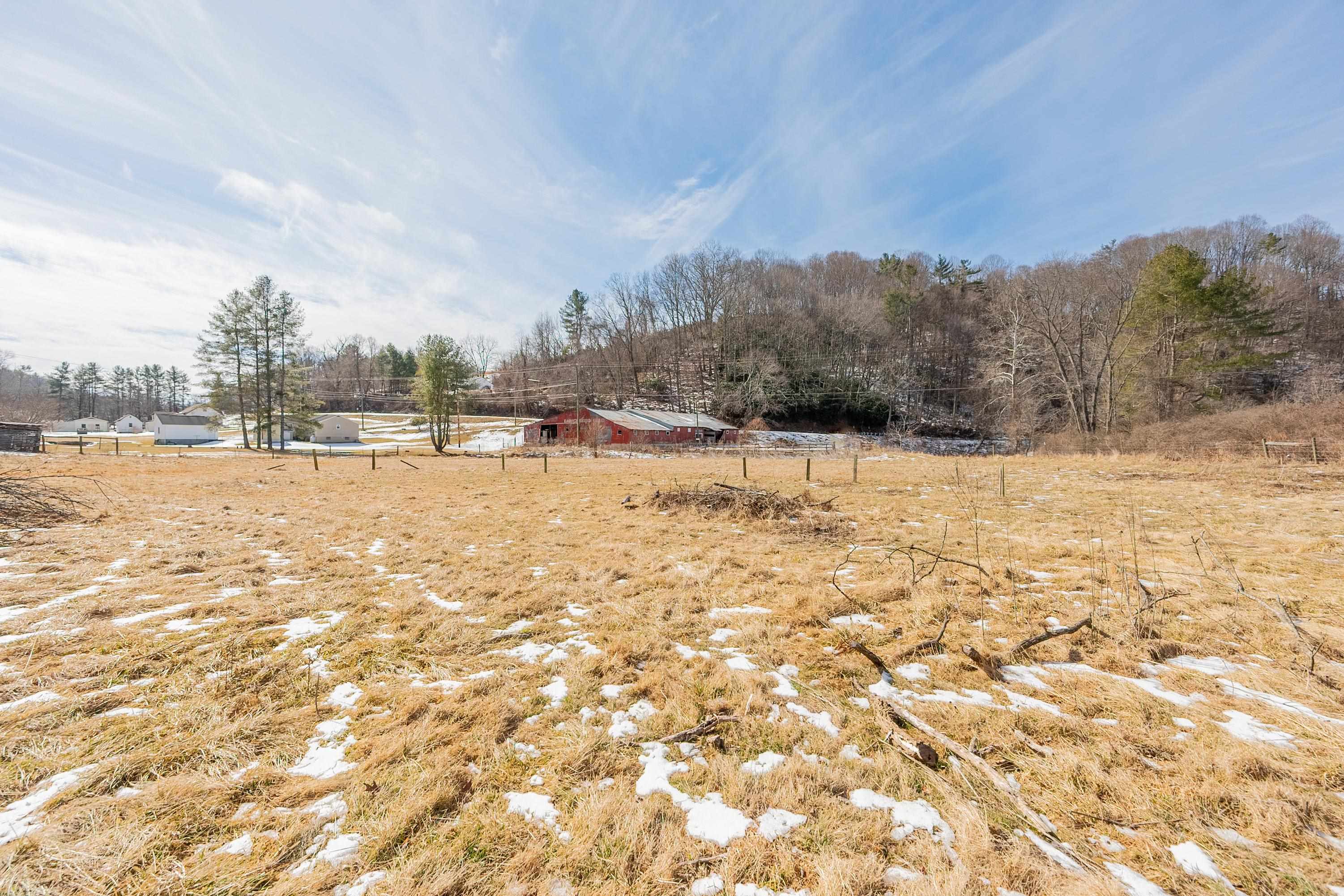 226 Chestnut Drive Galax VA 24333