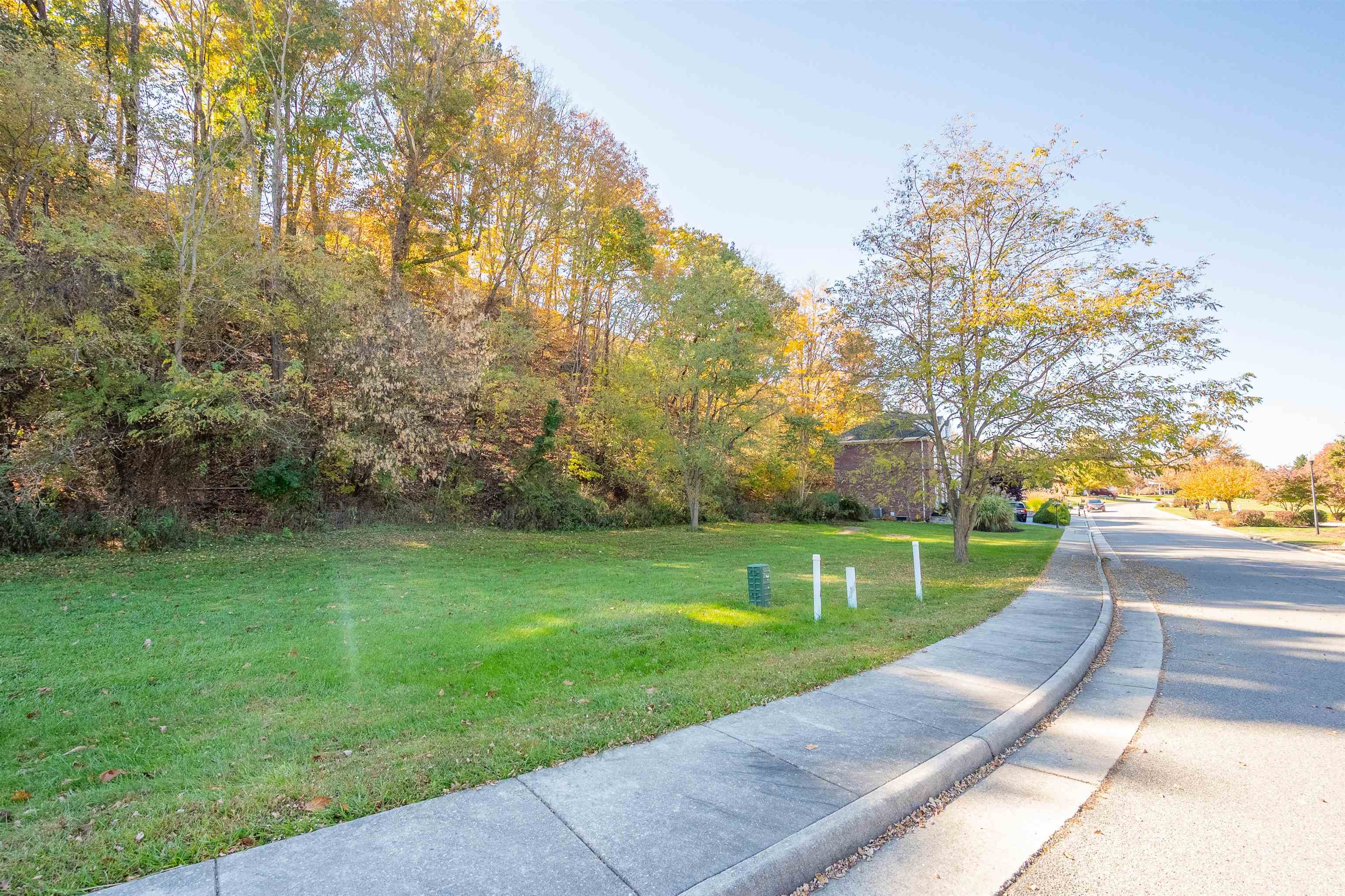 8327 Sawgrass Way Radford VA 24141
