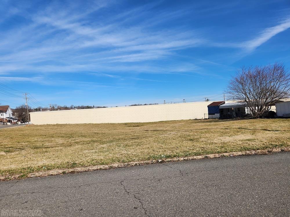 151 Valley Street Pulaski VA 24301