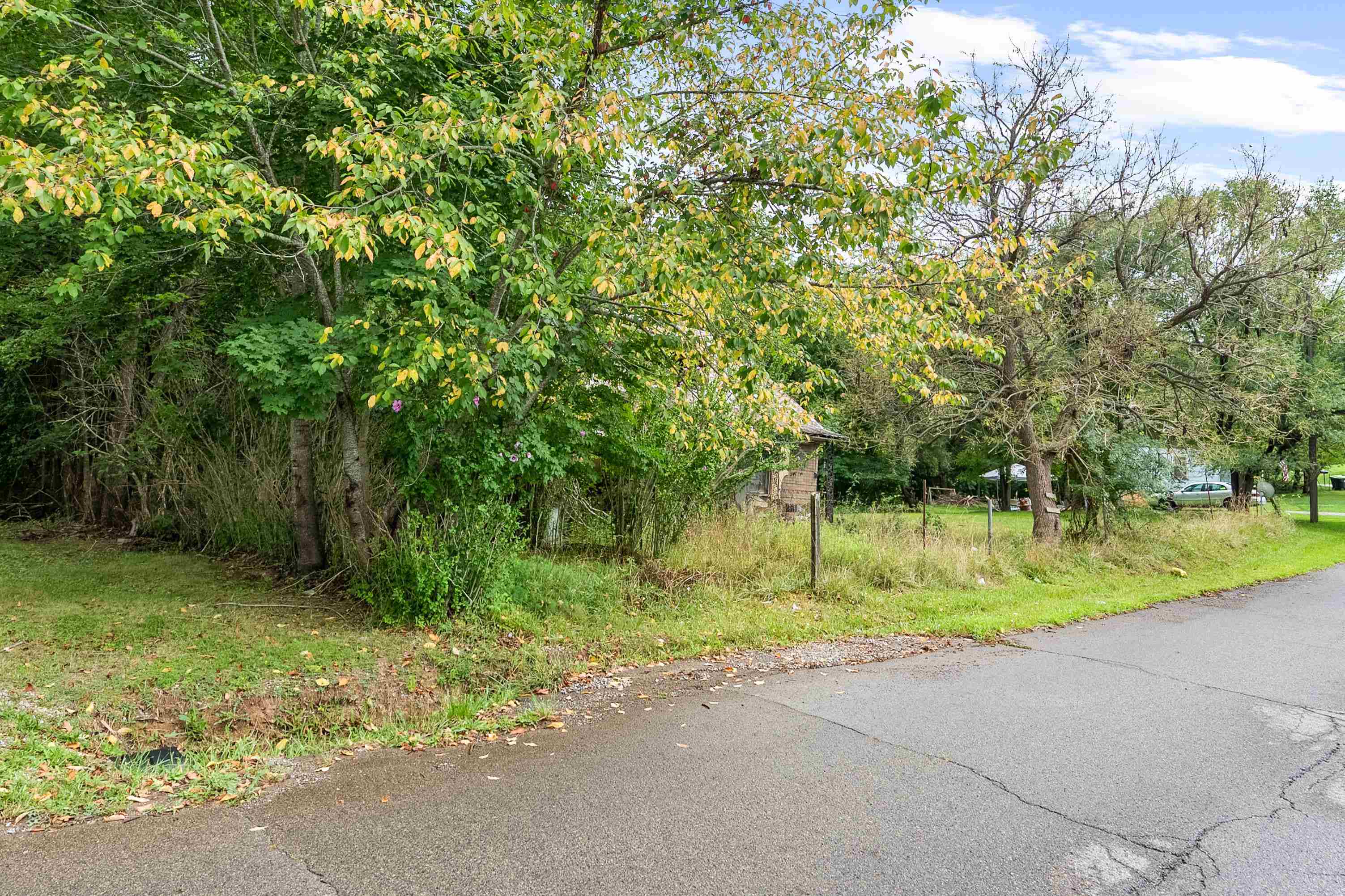 1703 Case Knife Road Pulaski VA 24301