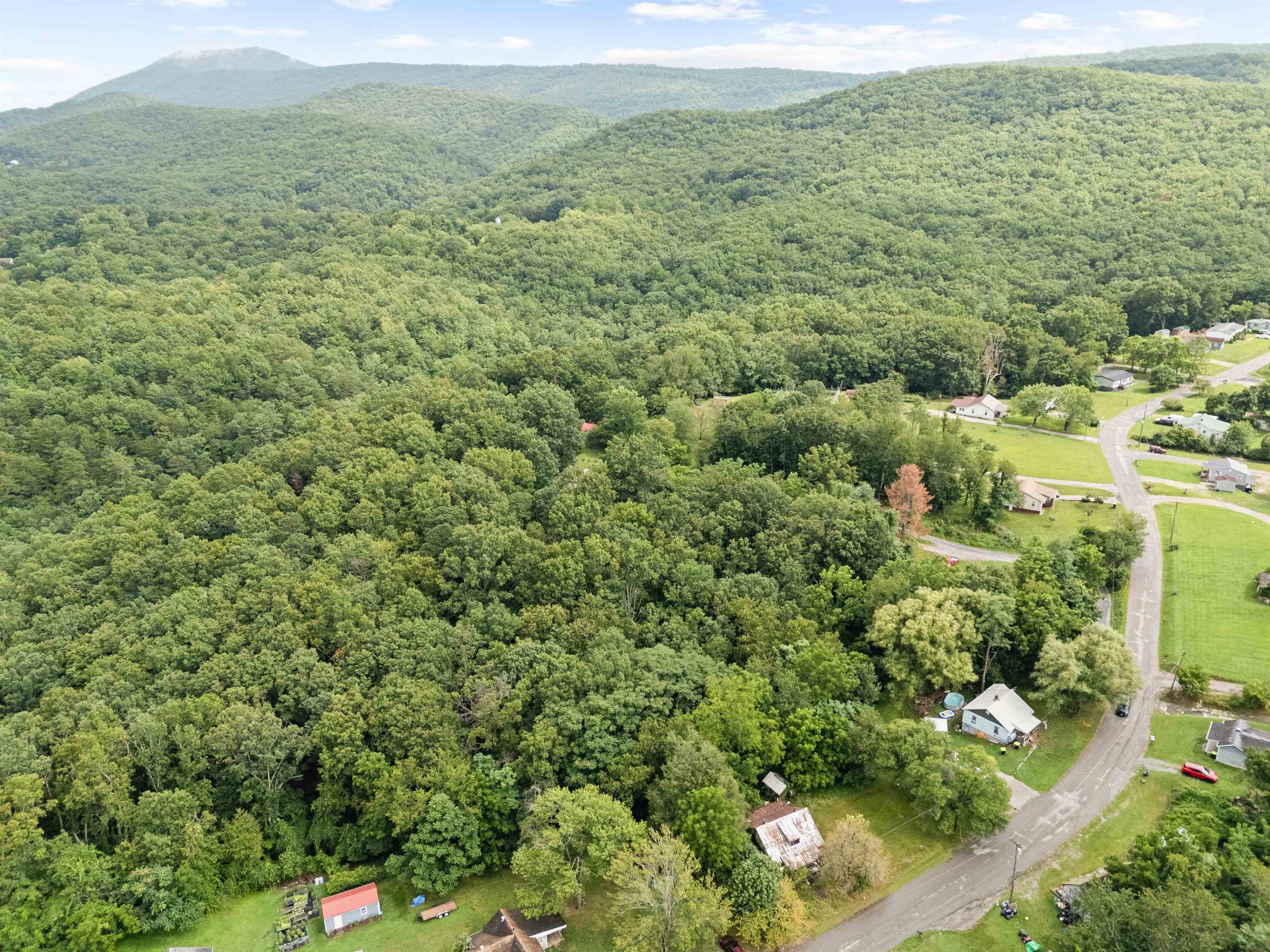 1703 Case Knife Road Pulaski VA 24301