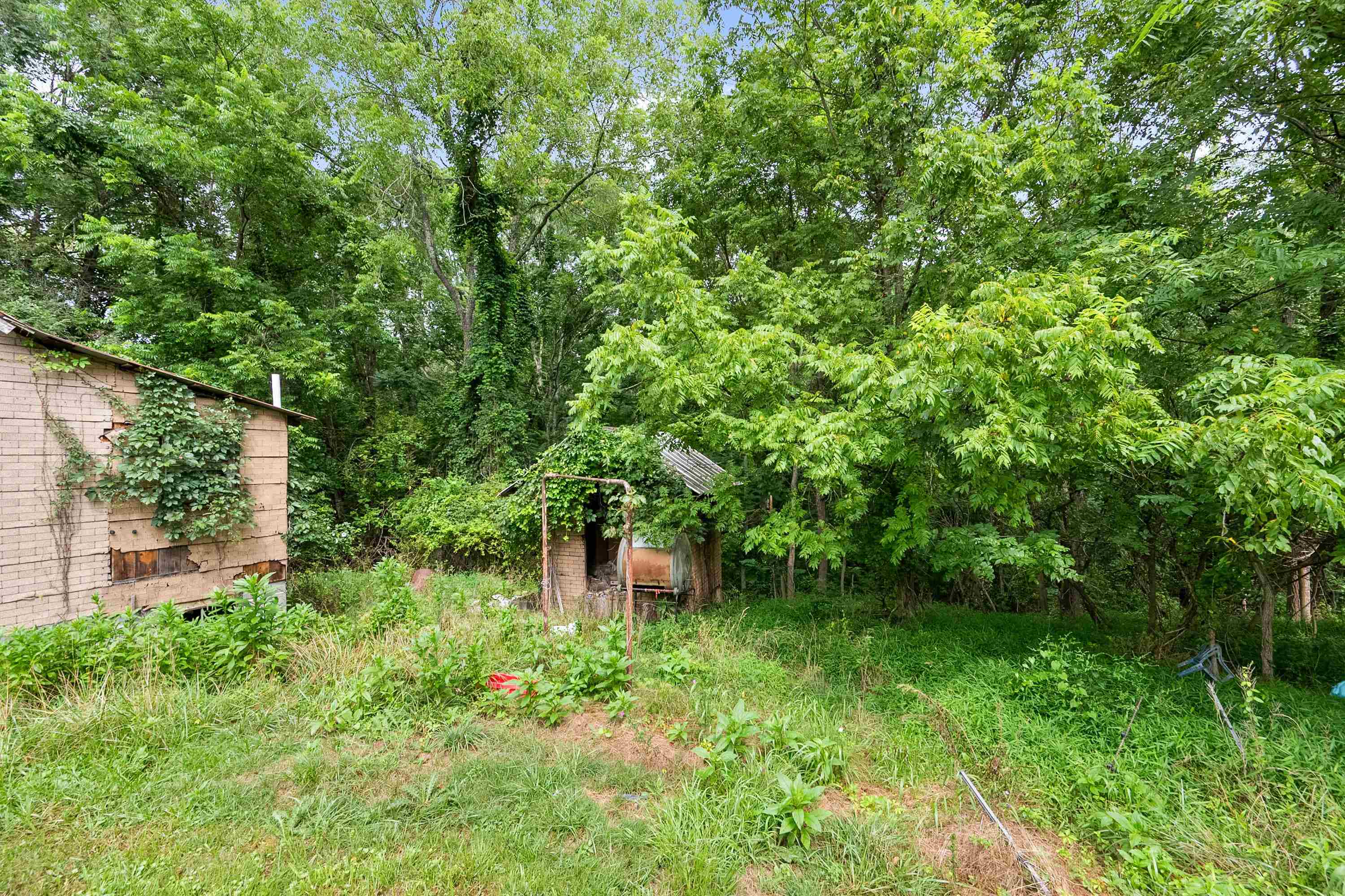 1703 Case Knife Road Pulaski VA 24301