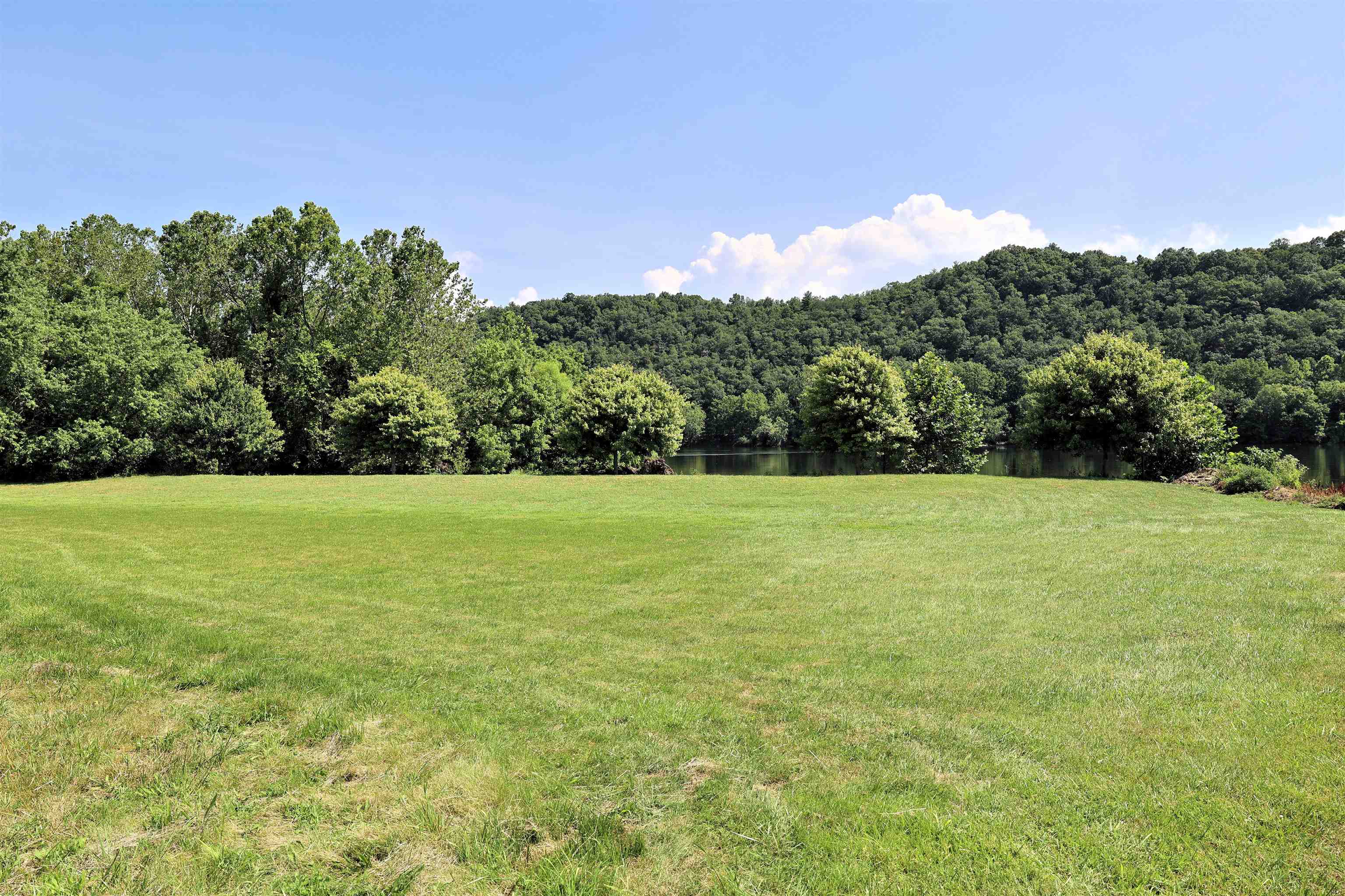 7966 Parrott River Road Parrott VA 24132