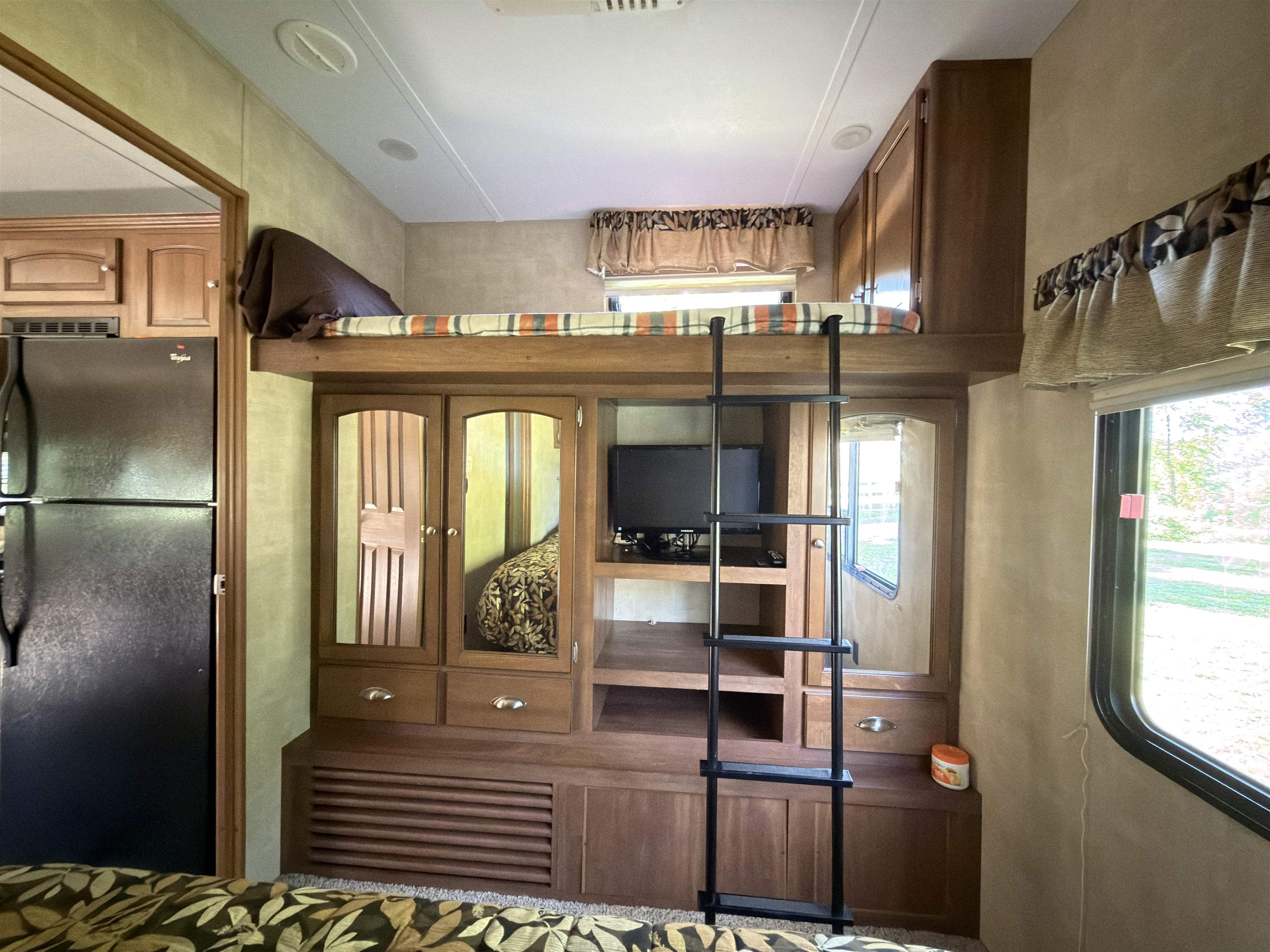 496 Shady River Drive Ivanhoe VA 24350
